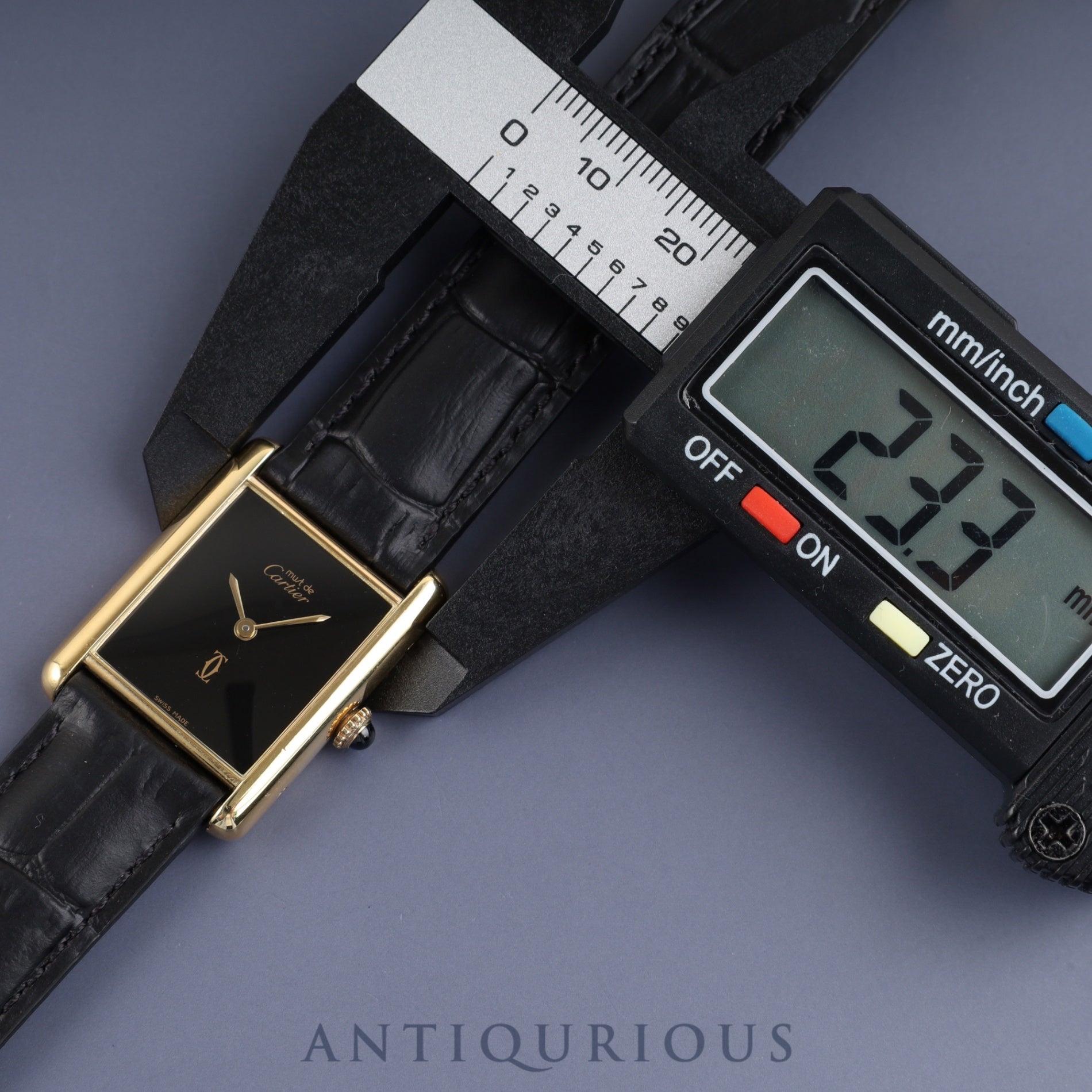 Cartier Must Tank LM, manual winding, Cal. 78-1, SV925, leather, genuine D-buckle (GP), black onyx dial, complete service (full maintenance) completed at a Cartier boutique.