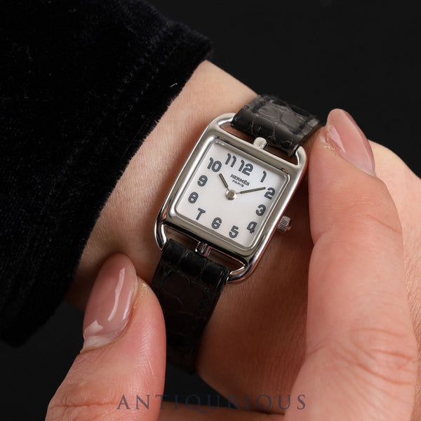 エルメス ケープコッド CC1.190 クォーツ Cal.976.001 750 純正革ベルト  純正尾錠(750)シェル文字盤 19×27mm 箱 保証書(詳細未記載)オーバーホール済み