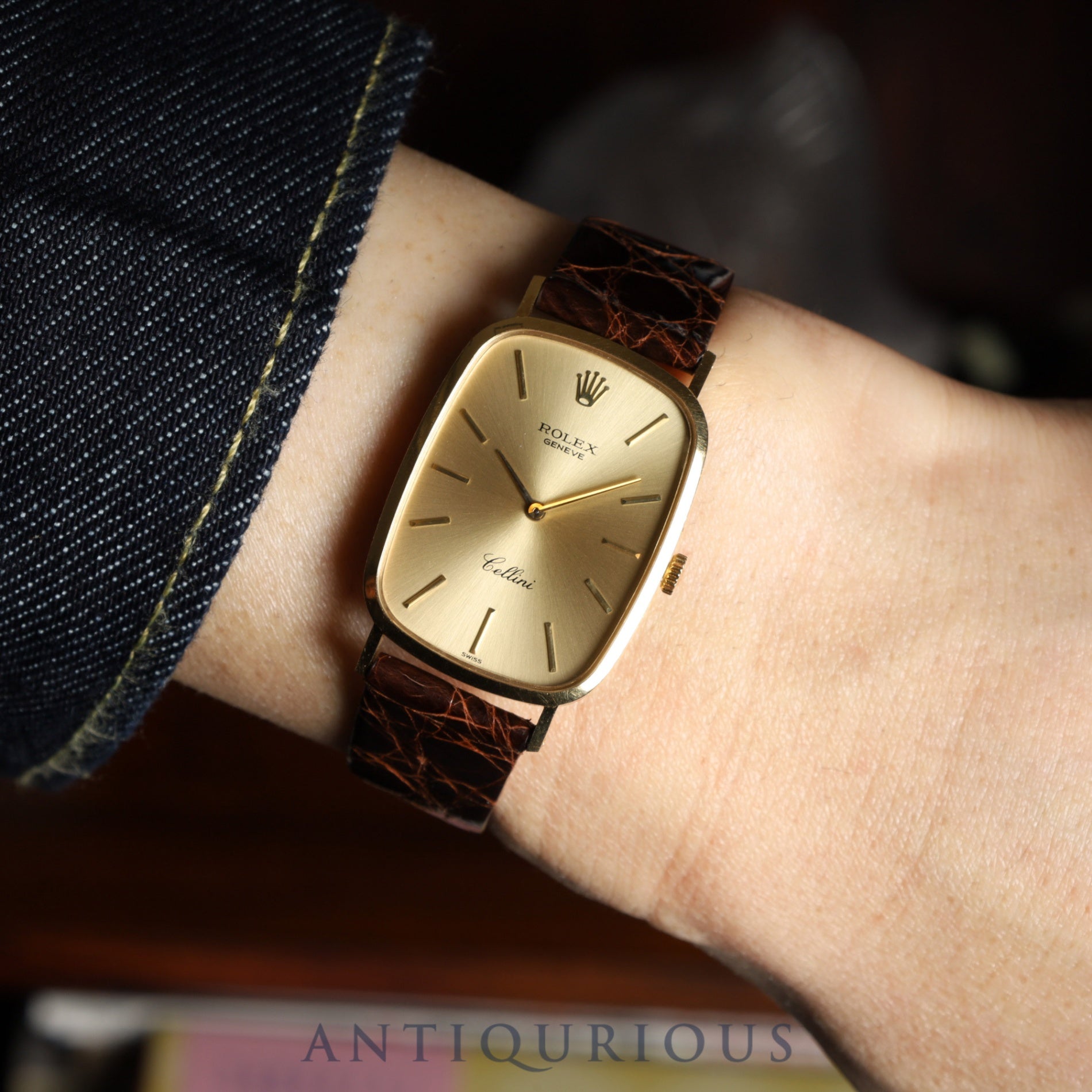 Rolex Cellini 4113 Manual Winding Caliber 1600 750 Leather Strap with Genuine Buckle (GP) Champagne Dial No. 42 (1974) Overhauled