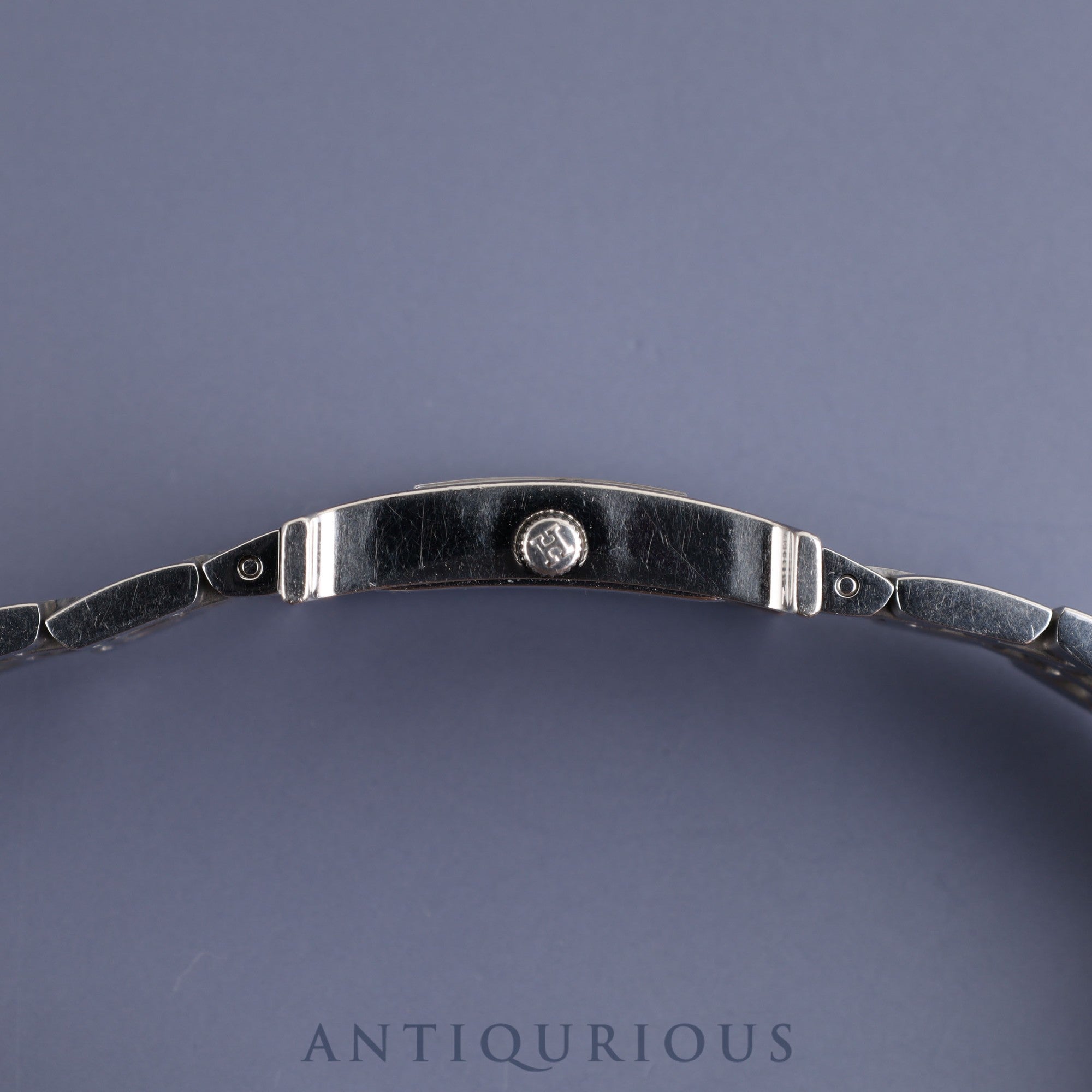 エルメス Hウォッチ HH1.210 クォーツ SS SS ブラックギョーシェ文字盤 オーバーホール済み