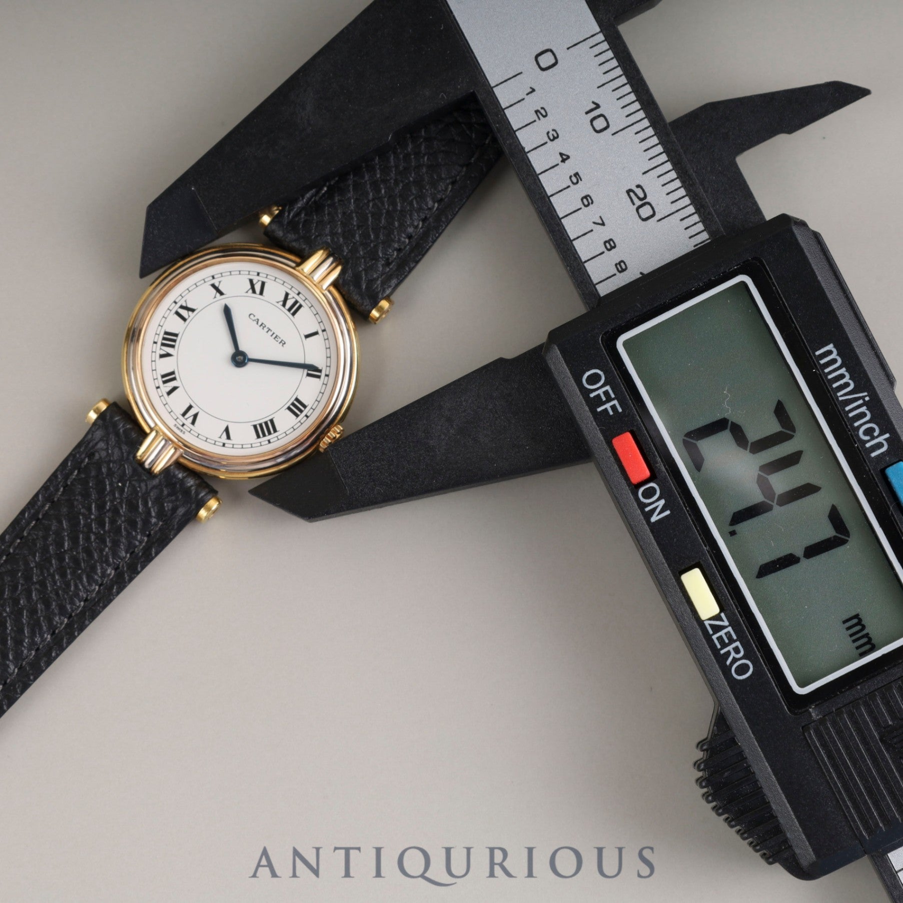 カルティエ ヴァンドーム VLC SM トリニティ 81004 クォーツ Cal.81 750 革 純正尾錠(GP) ホワイトローマン文字盤 箱 オーバーホール済み