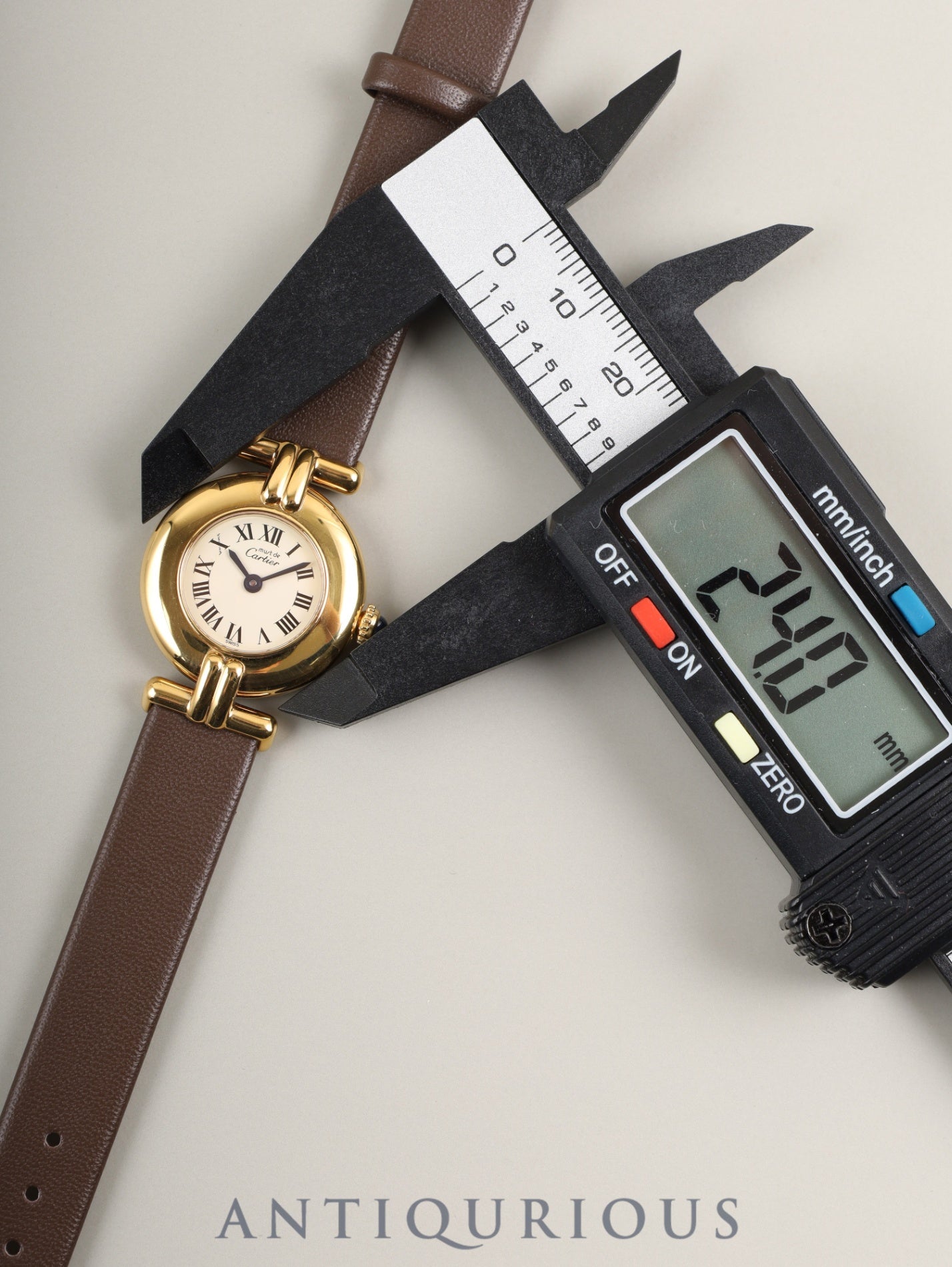 カルティエ マストコリゼ W1000653 / 590002 クォーツ SV925 革 純正尾錠(GP) アイボリーローマン文字盤 箱 冊子 保証書(1990年) カルティエブティックにてコンプリートサービス済み