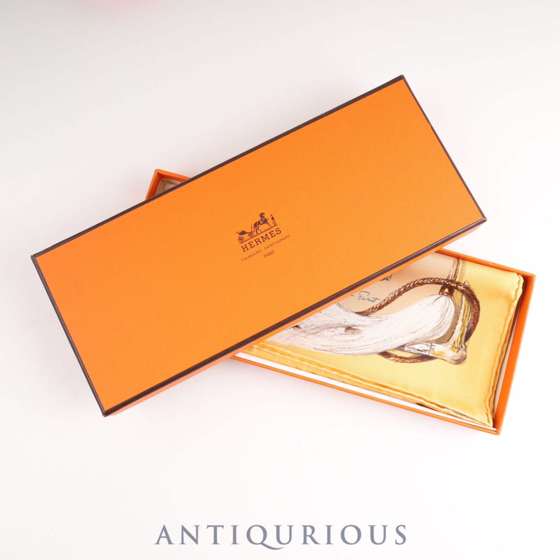 エルメス スカーフ カレ45 A PROPOS DE BOTTES ブーツ柄 SILK100% 箱  