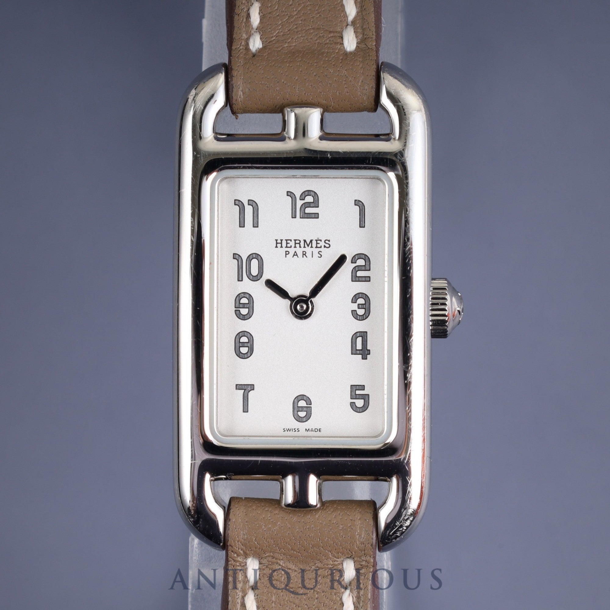 Hermes Nantucket NA2.110.220 / WW18 Quartz Cal.280.002 SS Genuine leather strap (Z stamp: 2021) Genuine buckle (SS) Silver dial Box Booklet Warranty (2021) Overhauled