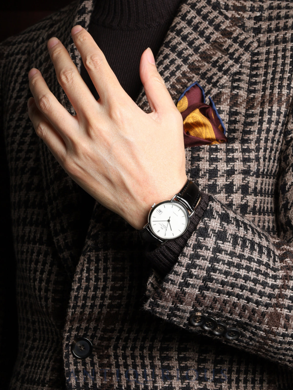 IWC ポートフィノ IW351320 自動巻き Cal.30120 SS 革 純正ピンバックル(SS)ホワイト文字盤(SWISS表記)オーバーホール済み アイダブリュシー