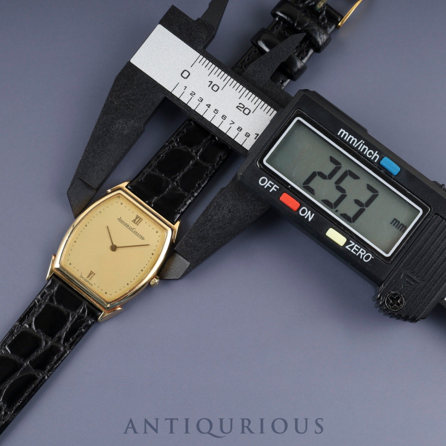 Jaeger-LeCoultre Vintage Tonneau 140.067.1 Quartz Cal.-750 Leather Strap with Genuine GP Buckle Gold Dial Warranty Booklet Overhauled