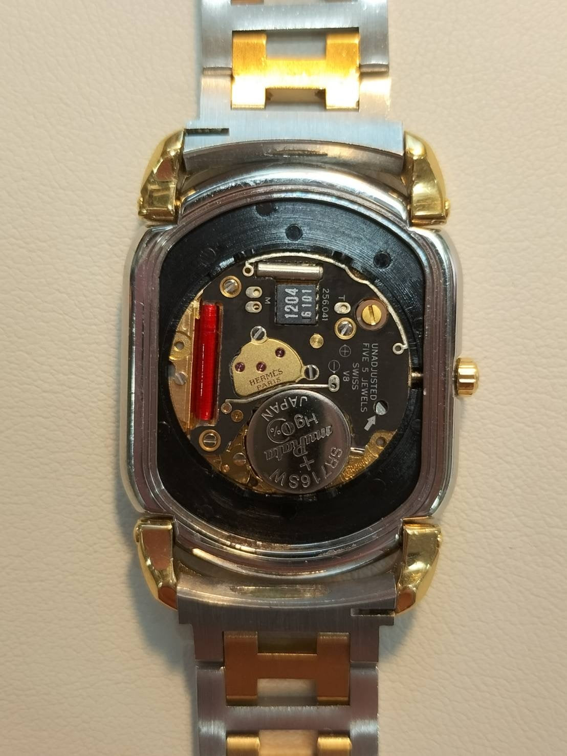 Hermes Rally 82.03.76 Quartz Cal.256.041 SS/GP SS/GP White Roman Dial Overhauled