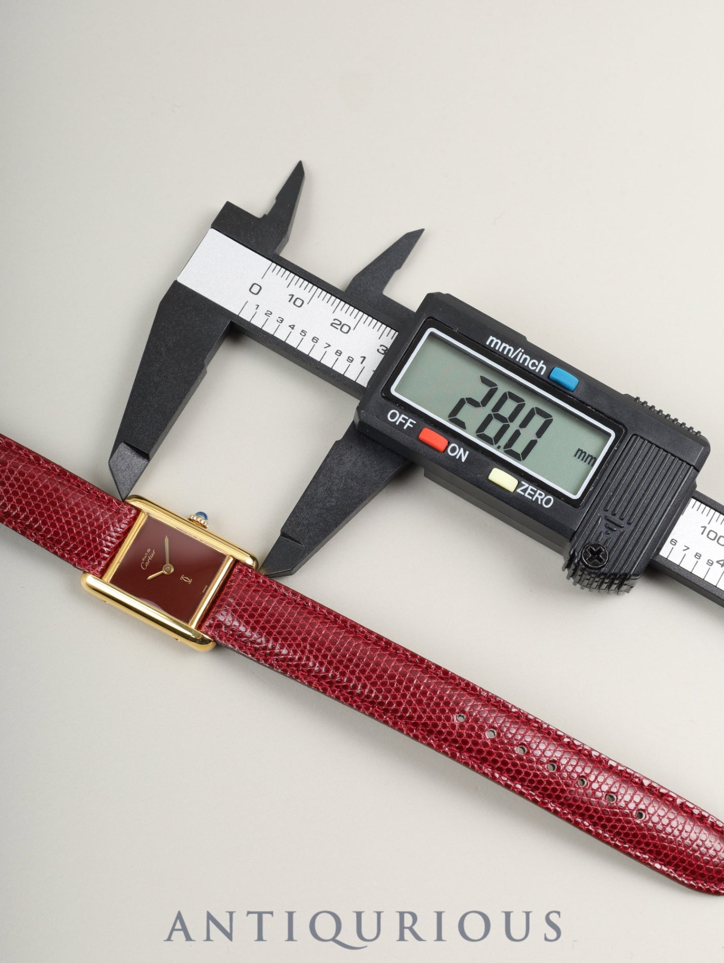 Cartier Must Tank SM, manual winding, SV925, leather, genuine buckle (GP), Bordeaux dial, garnet dial, box, booklet, international lifetime warranty (1984), fully serviced at a Cartier boutique