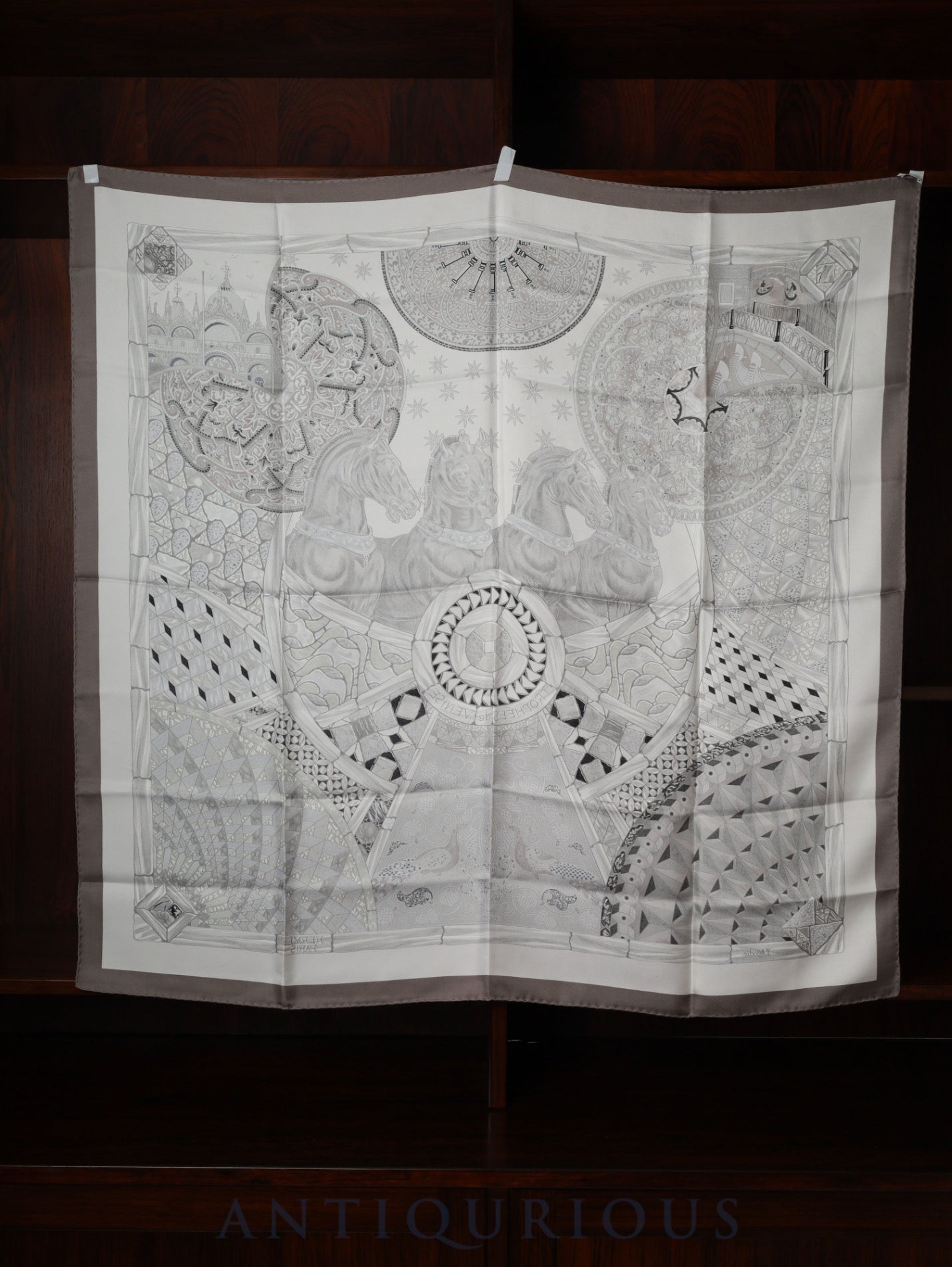 Hermès Scarf Carre 90 TROPHEES de VENISE Trophies of Venice 100% Silk