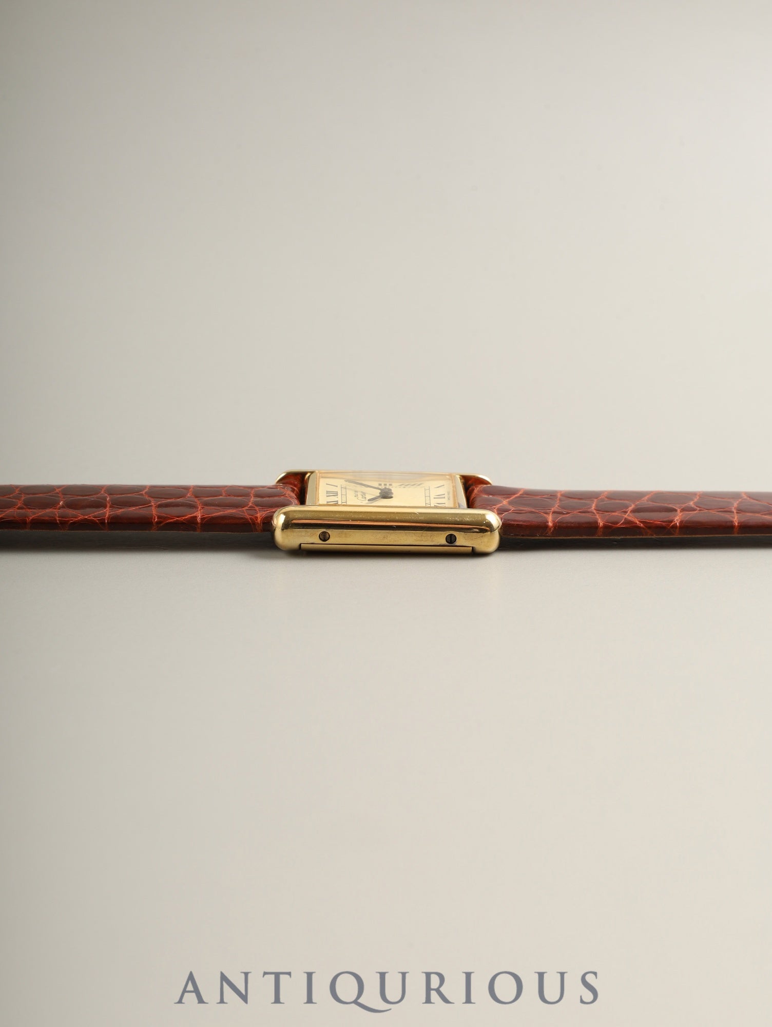 カルティエ マストタンク SM 手巻き Cal.78-1 SV925 革 純正尾錠(GP)アイボリーローマン文字盤(SWISS MADE表記 )オーバーホール済み