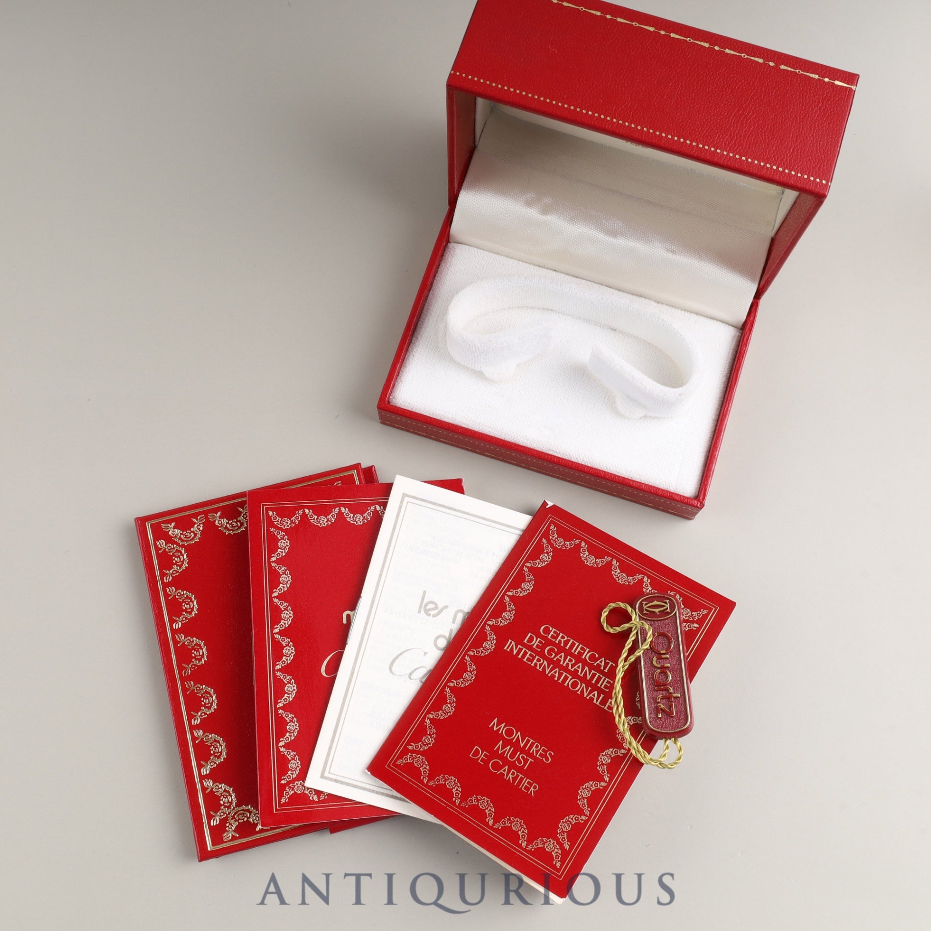 カルティエ マスト ヴァンドーム VLC SM 590004 クォーツ Cal.90 SV925 革 純正尾錠(GP) フロントトリニティ文字盤 箱 タグ 冊子 保証書(1990年) オーバーホール済み