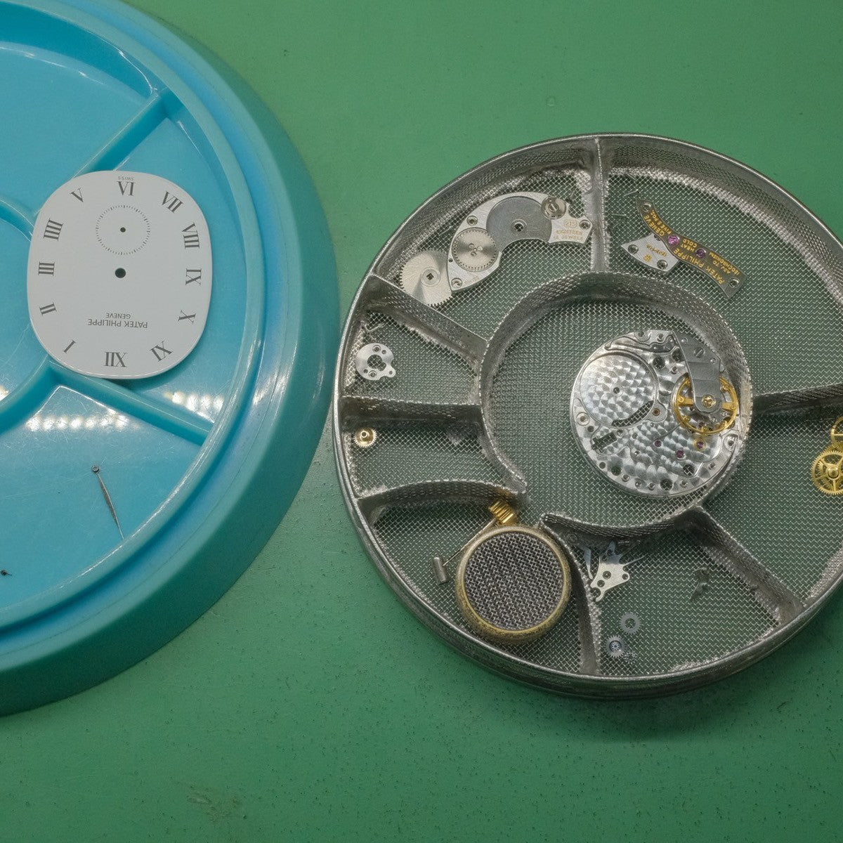 Patek Philippe Golden Ellipse 3989, manual winding, Cal. 215, 750YG, leather (JEAN ROUSEAU), genuine pin buckle (750YG), white dial, overhauled.