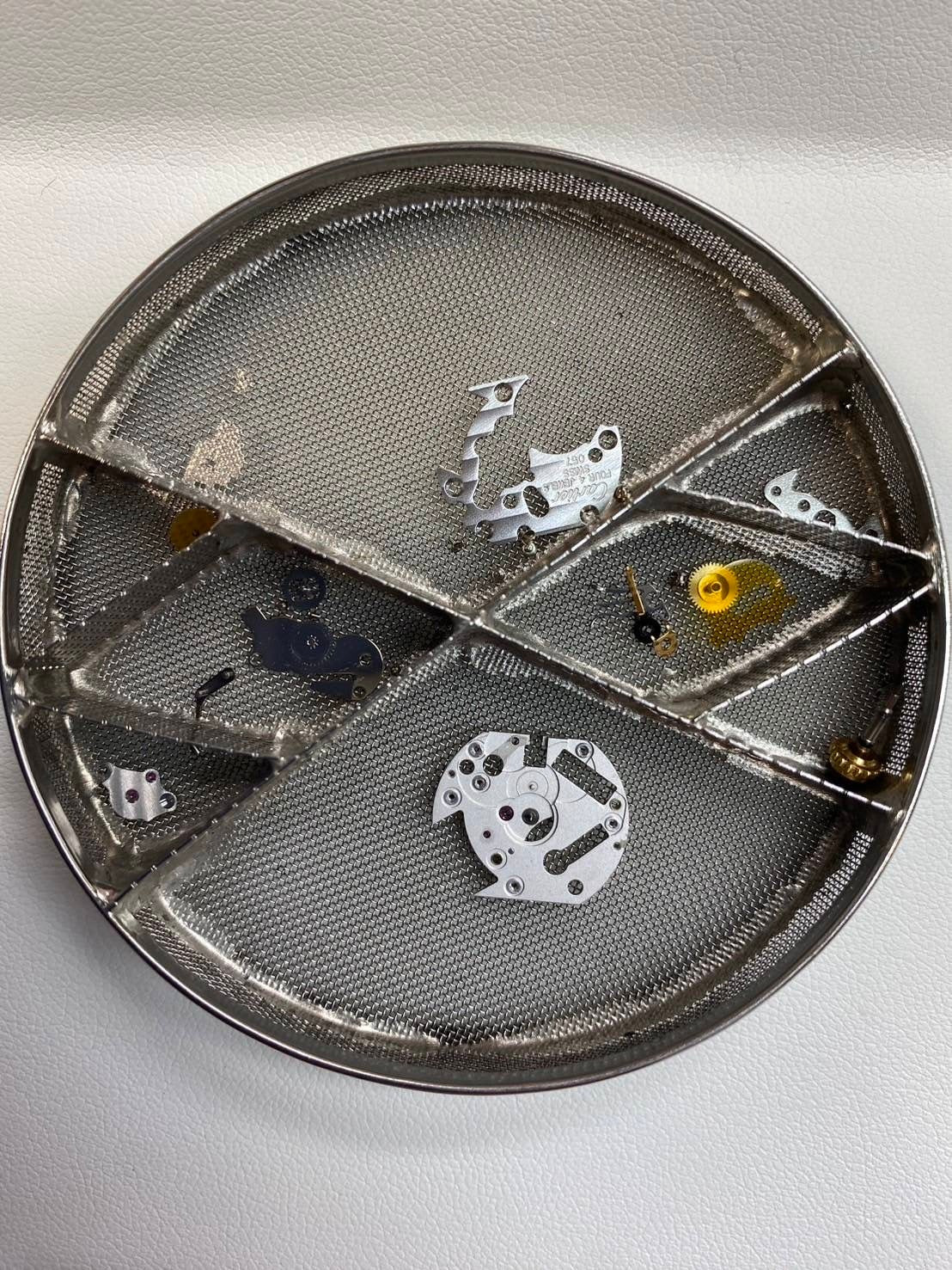 カルティエ マストタンク SM 150周年記念モデル W1010195 クォーツ Cal.057 SV925 革 純正尾錠 Dバックル(GP) ホワイトローマン文字盤 1997年 箱 保証書 オーバーホール済み