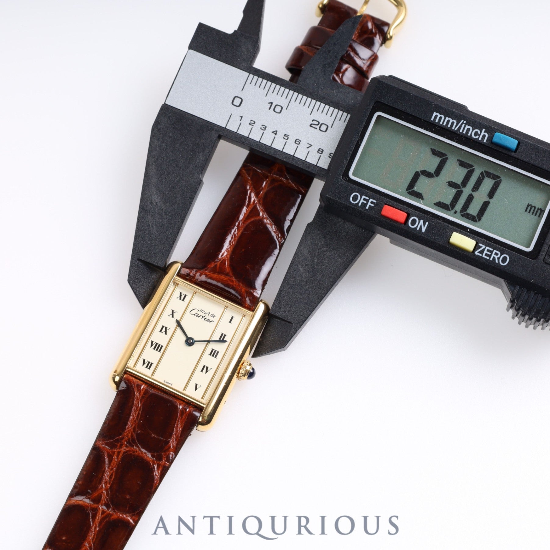 Cartier Must Tank LM QZ 590005 925 Leather Vertical Roman Dial