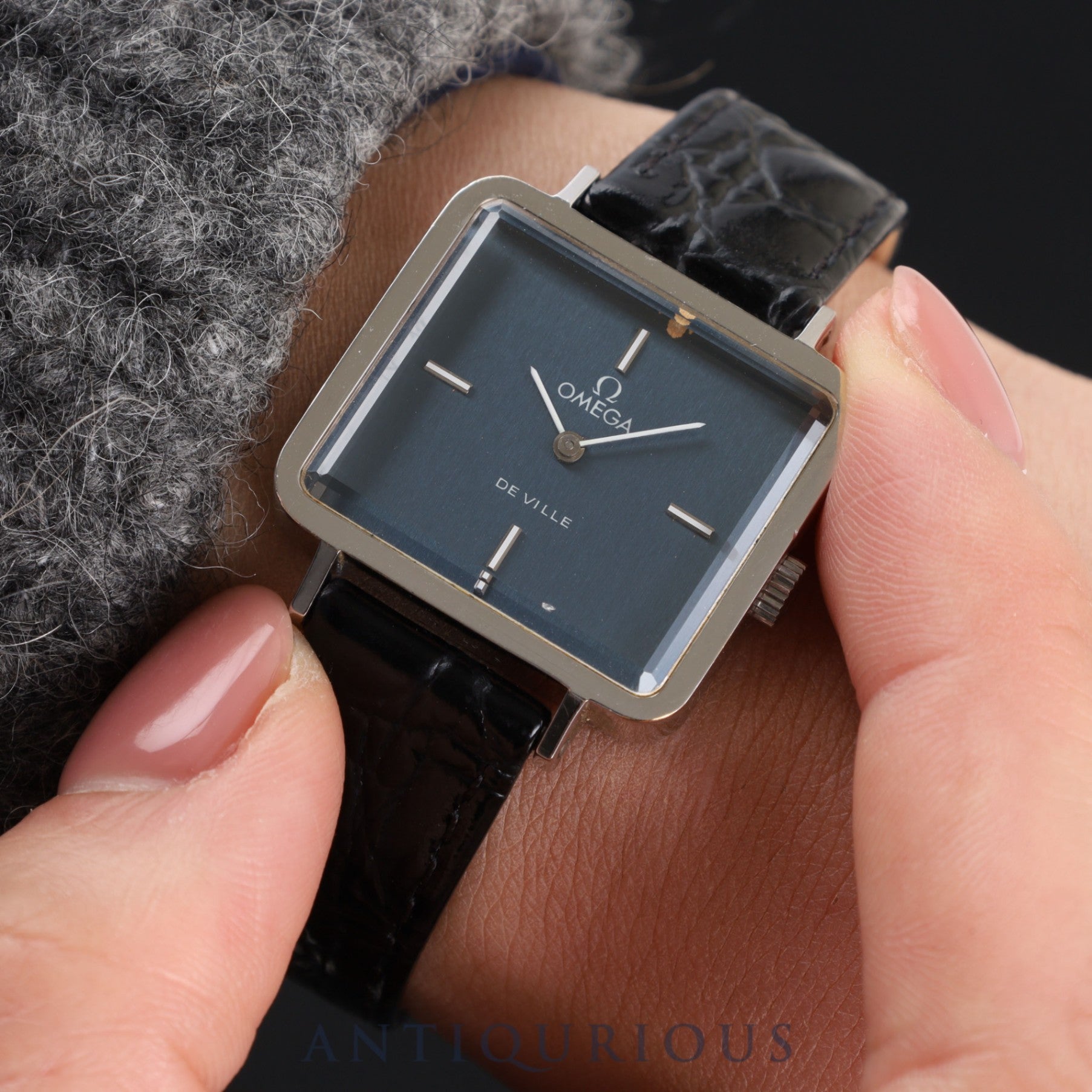 オメガ デ・ヴィル 511.0375 手巻き Cal.625 SS 革 純正尾錠(SS)ネイビー文字盤 オーバーホール済み