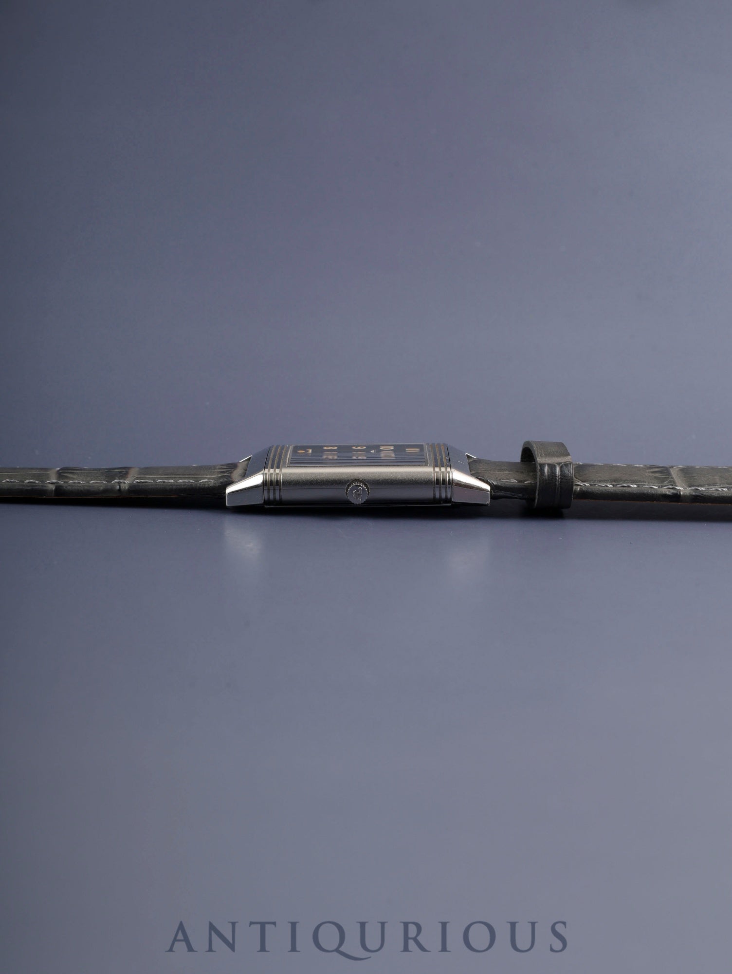 Jaeger-LeCoultre Reverso Classic Shadow 251.8.86 Manual winding Cal.846-1 SS (engraved back) Leather strap Original pin buckle (SS) Grey dial Overhauled