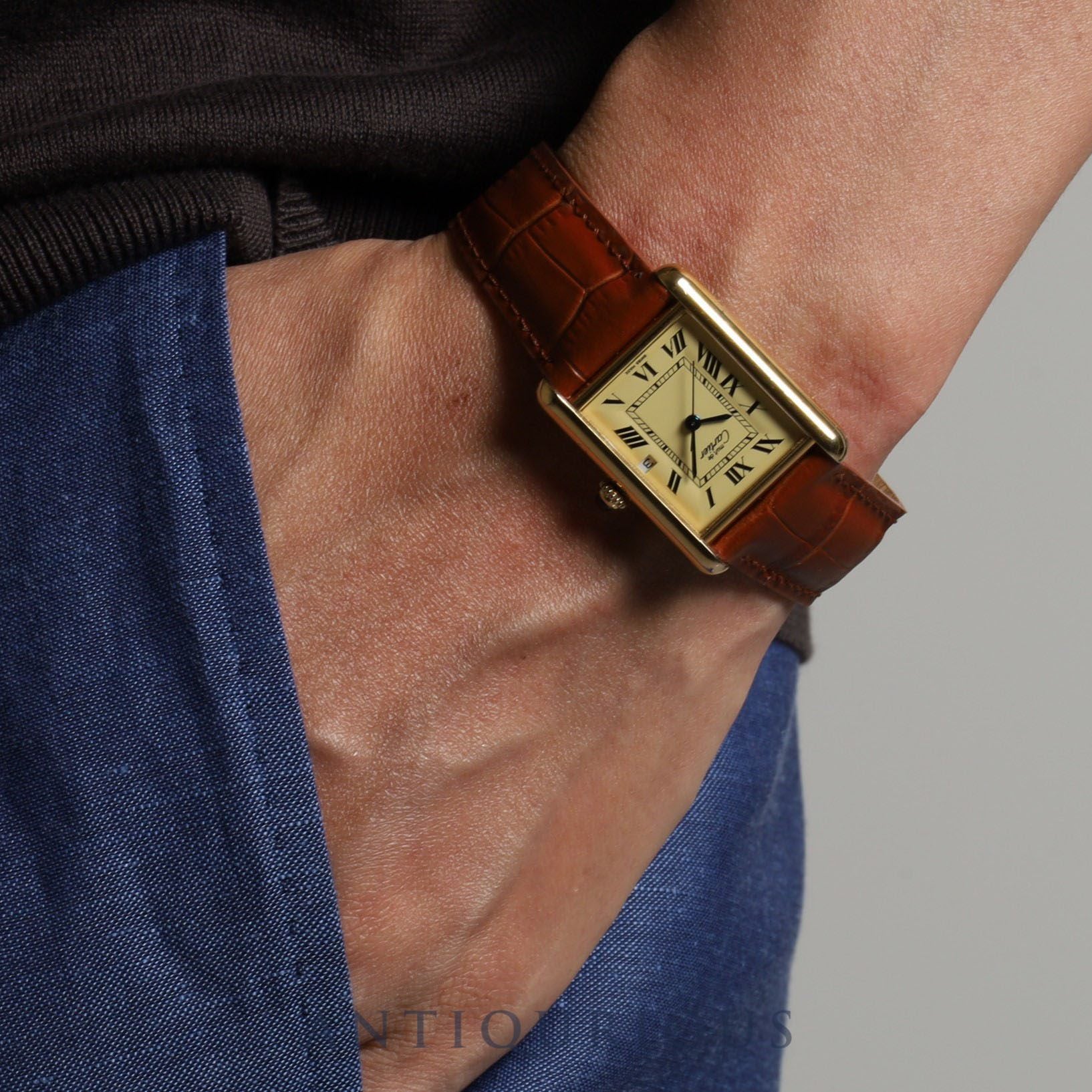 Cartier Must Tank GM (XL) Date QZ SV925 Leather Genuine Buckle (GP) Ivory Dial Box Overhauled