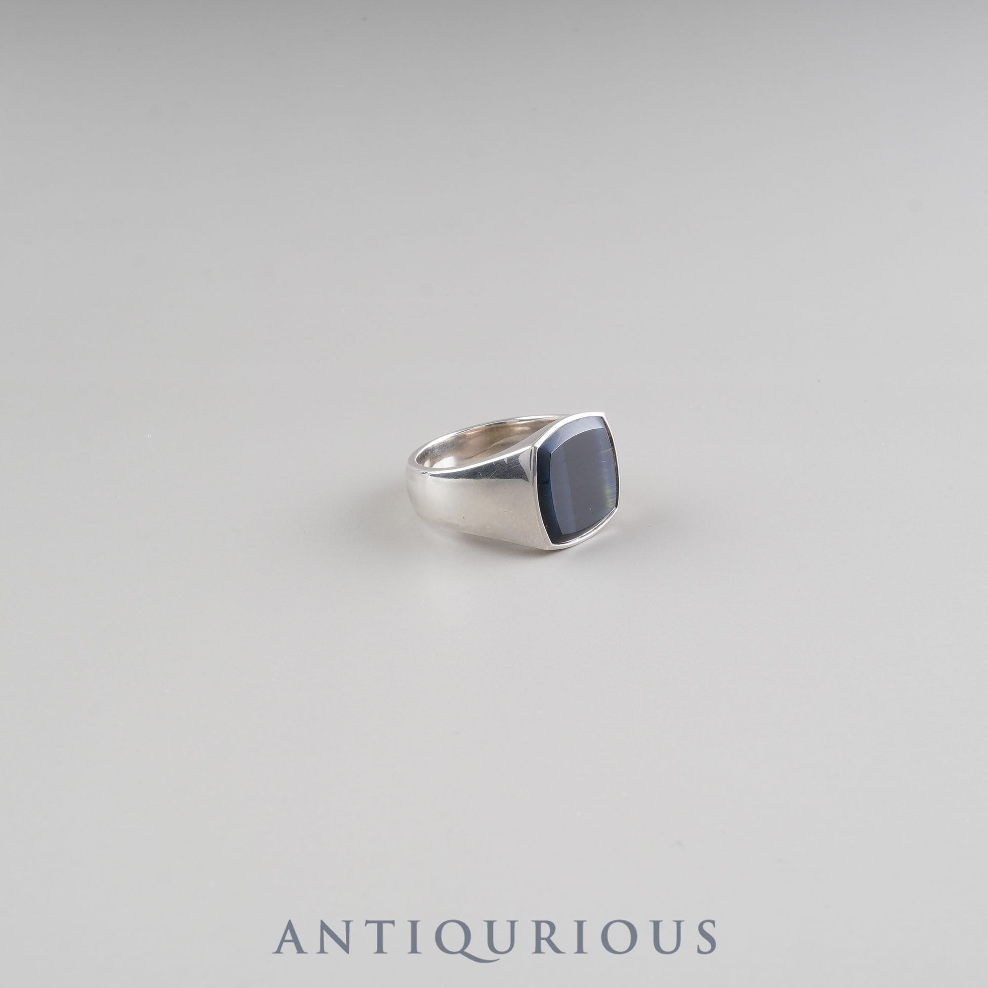 トムウッド リング クッション ブルーホークアイ