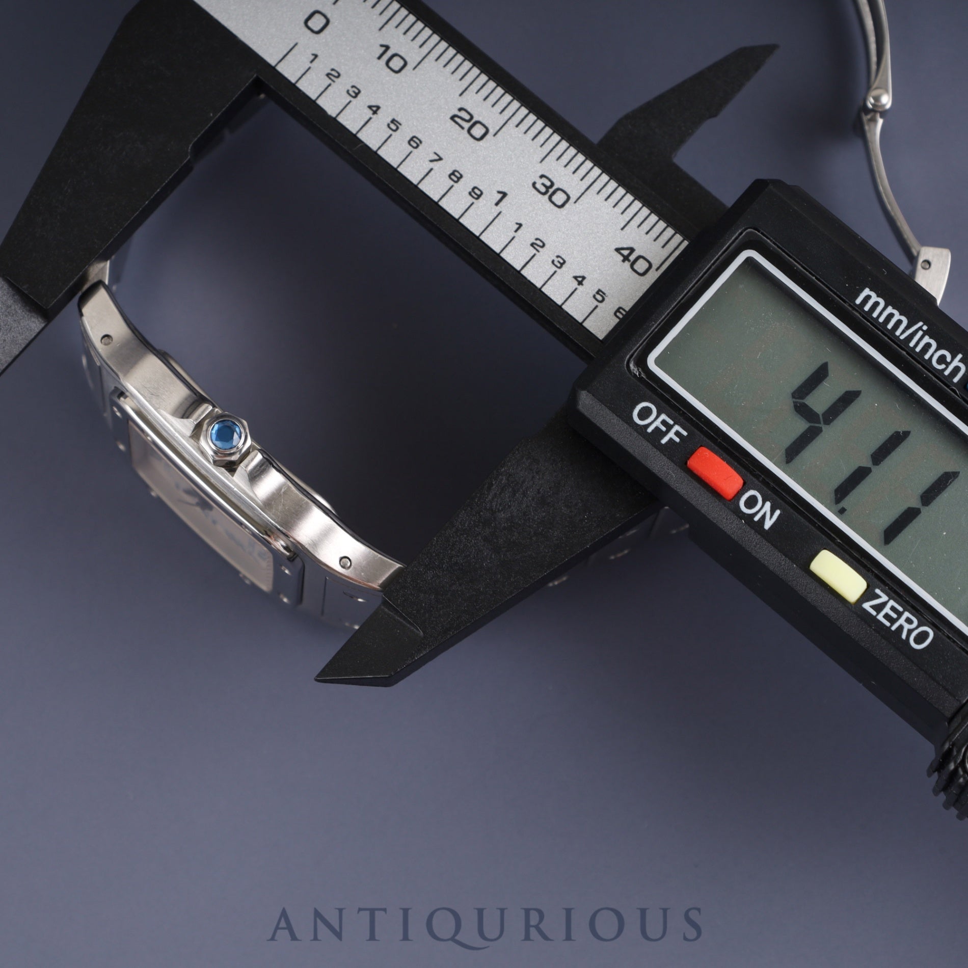 Cartier Santos Galbee LM W20018D6 / 1564 Quartz Cal.687 Stainless Steel White Dial Overhauled