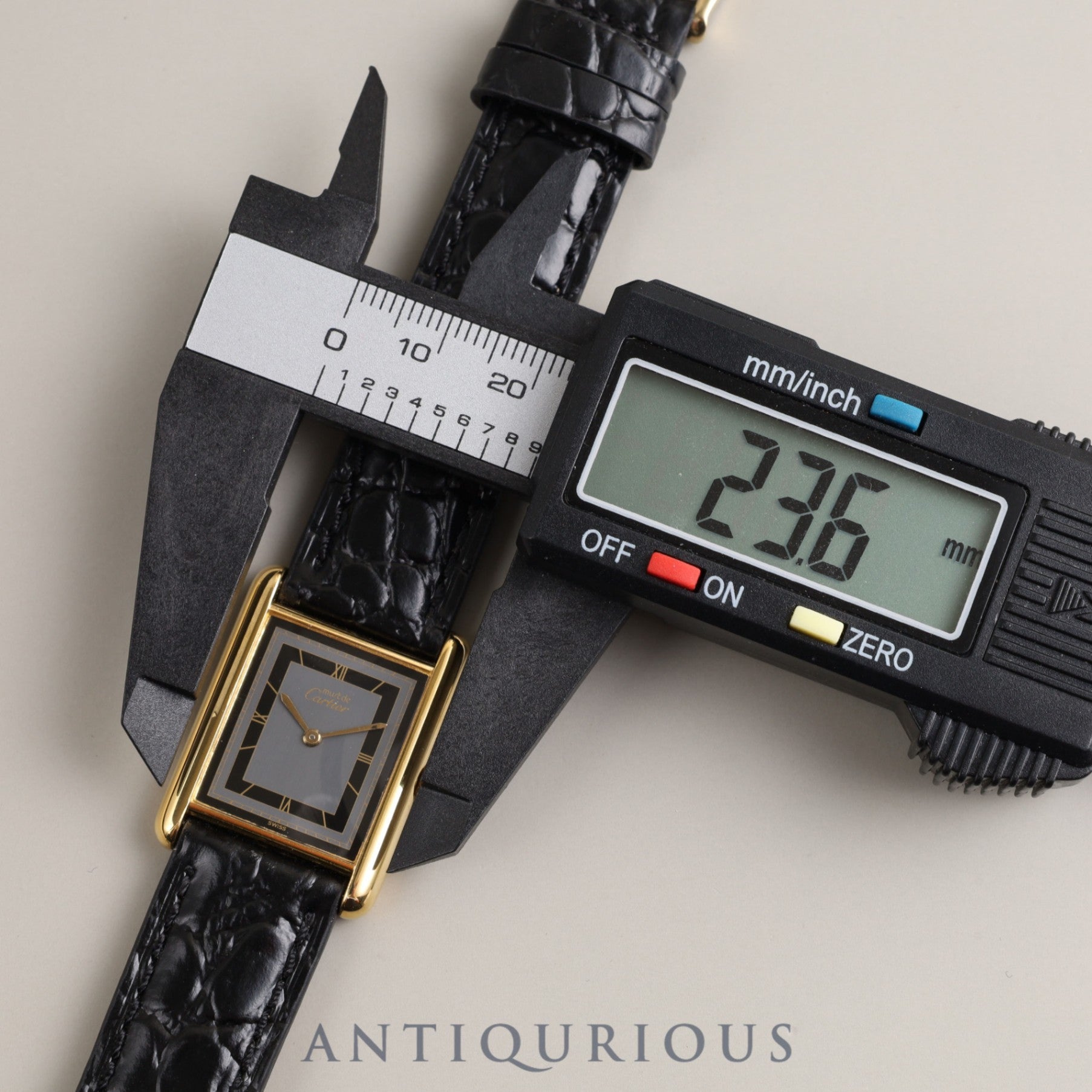 Cartier Must Tank LM QZ 6 81006 Cal.81 925 Leather Genuine Buckle (GP) Grey Roman Dial Overhauled