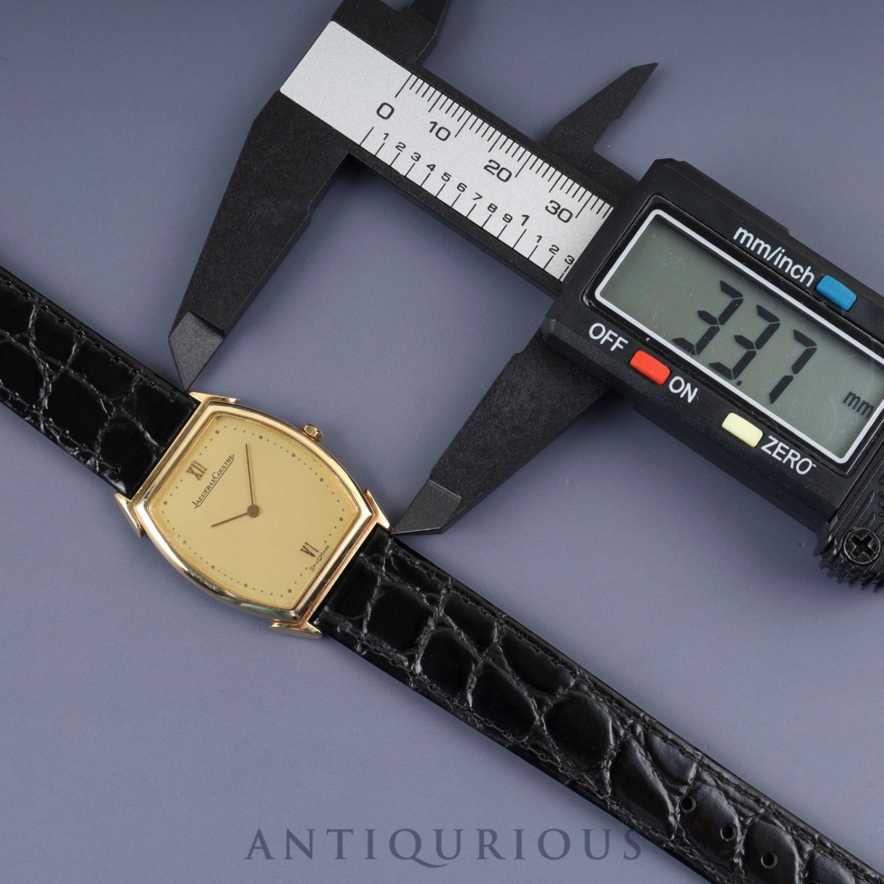 Jaeger-LeCoultre Vintage Tonneau 140.067.1 Quartz Cal.-750 Leather Strap with Genuine GP Buckle Gold Dial Warranty Booklet Overhauled