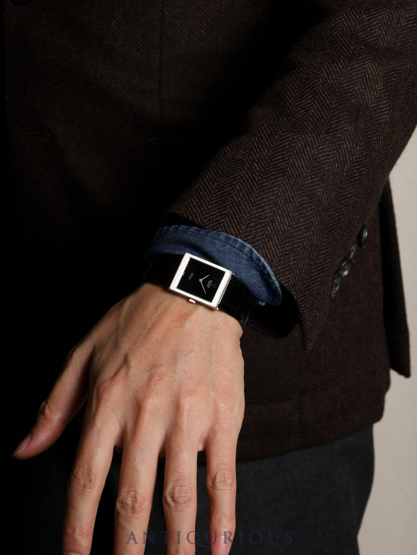 Rolex Cellini 4014 Manual Winding Caliber 1600 750WG Leather Strap with Genuine GP Buckle Black Dial No. 33 (1971) Overhauled