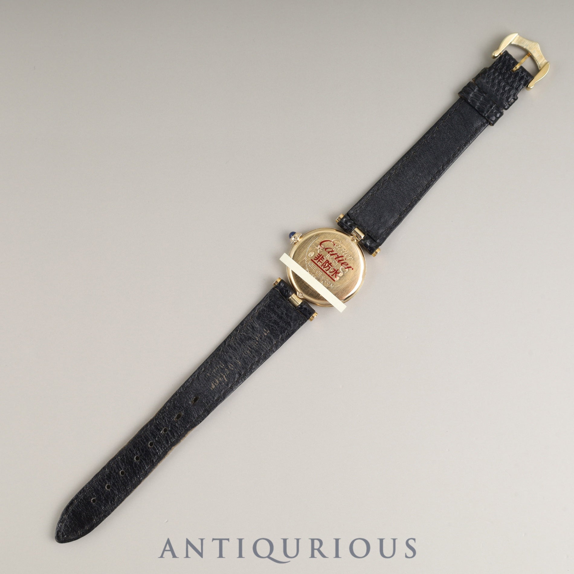 Cartier Must Vendôme VLC SM 18 Quartz Caliber - SV925 with genuine leather strap and genuine GP buckle. Onyx dial. Completely serviced at a Cartier boutique.