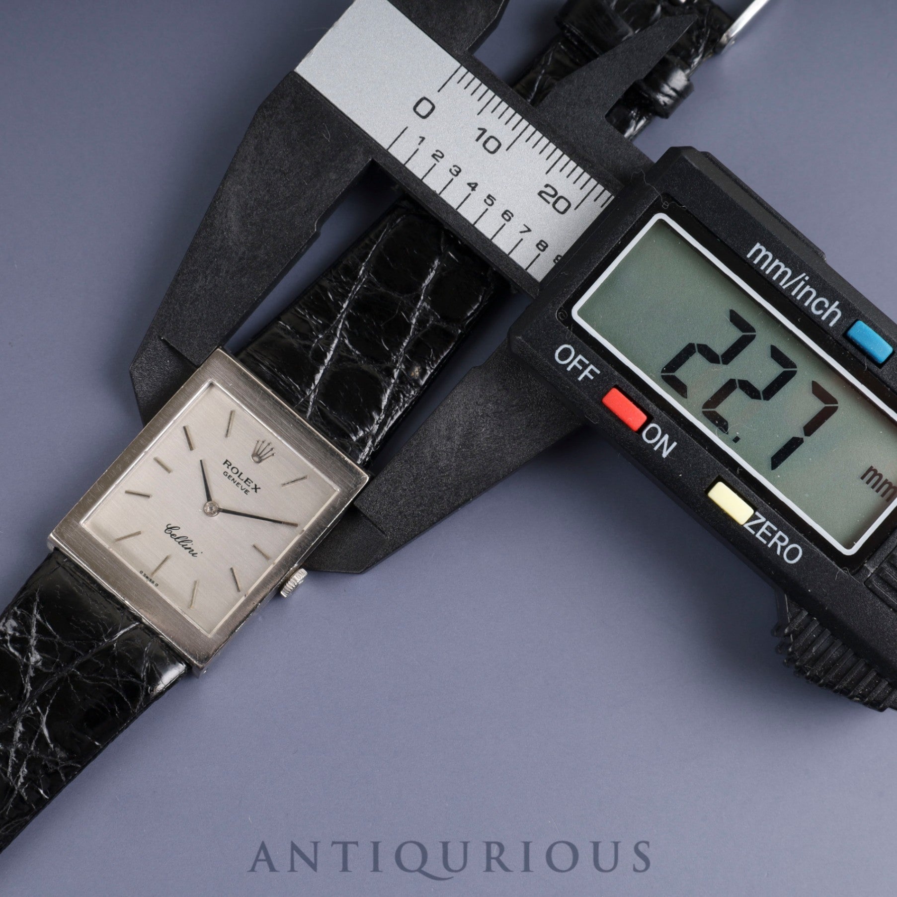 Rolex Cellini 4014 Manual winding Cal.1600 750 Leather Genuine buckle (GP) Silver dial No. 39 (1973) Overhauled