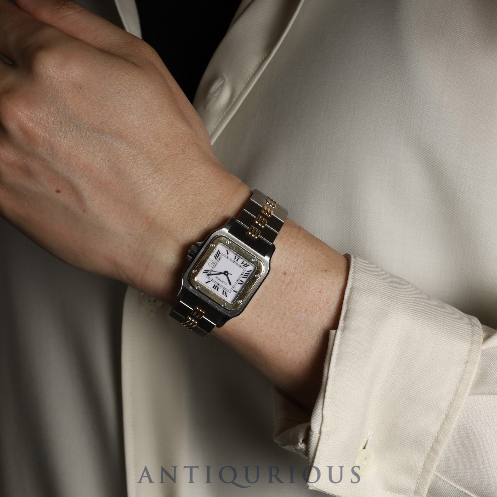 カルティエ サントス ガルベ LM AC23,80gr OR 0,750 4,05gr / 2961 自動巻き SS/YG SS/YG ホワイトローマン文字盤 カルティエブティックにてコンプリートサービス済み