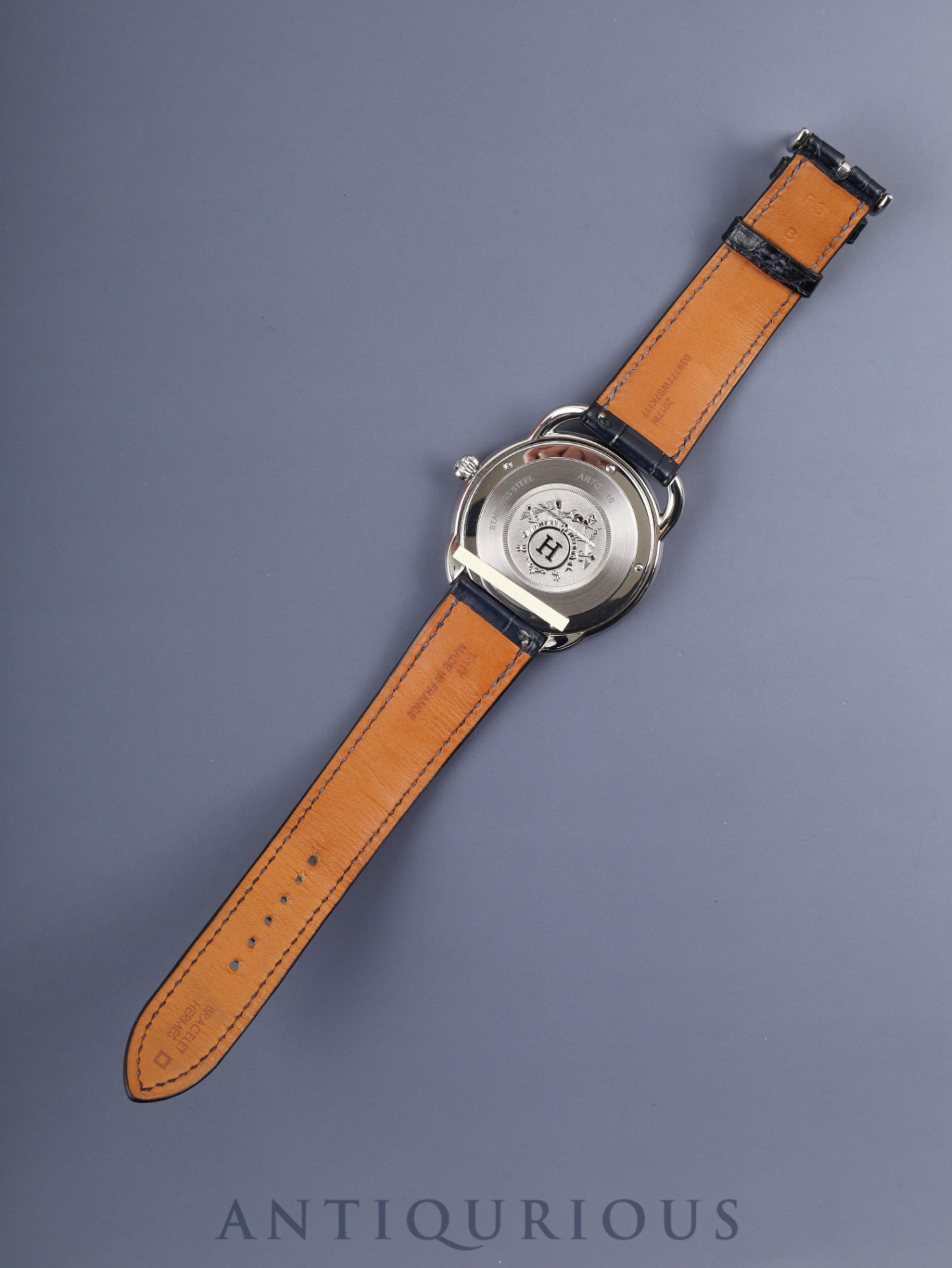 エルメス アルソー AR7Q.810.630 クォーツ SS 純正革ベルト(B刻印:2023)純正尾錠(SS) ブルーアラビア文字盤 箱 冊子 保証書(2023年) オーバーホール済み