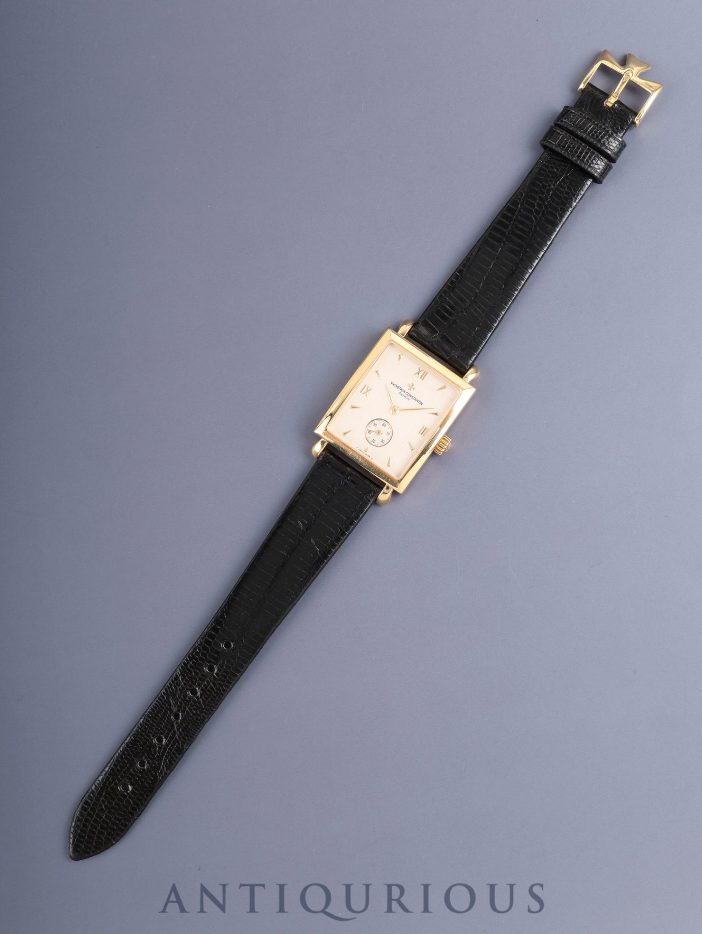 ヴァシュロン・コンスタンタン ヒストリーク キャビノチェ 91001/000J-8389 手巻き Cal.1017 750YG 革 純正ピンバックル(750YG) アイボリー文字盤(SWISSMADE表記 / σダイアル)箱 保証書(年代未記載)ケース 冊子 純正レザーベルト付き オーバーホール済み