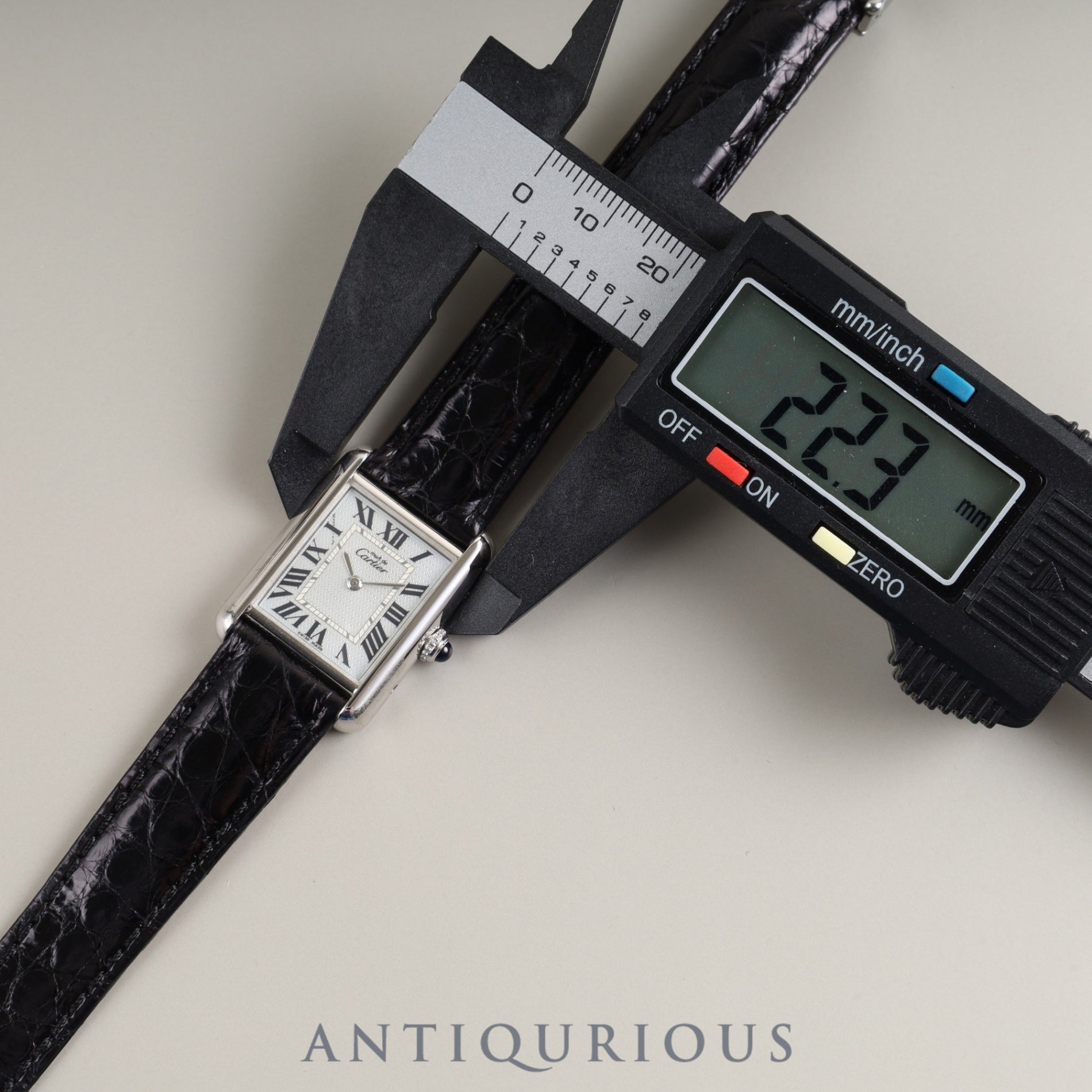 カルティエ マストタンク MM 2416 クォーツ Cal.057 SV925 革 純正Dバックル(SS)シルバーローマン文字盤(2000年クリスマス限定) オーバーホール済み