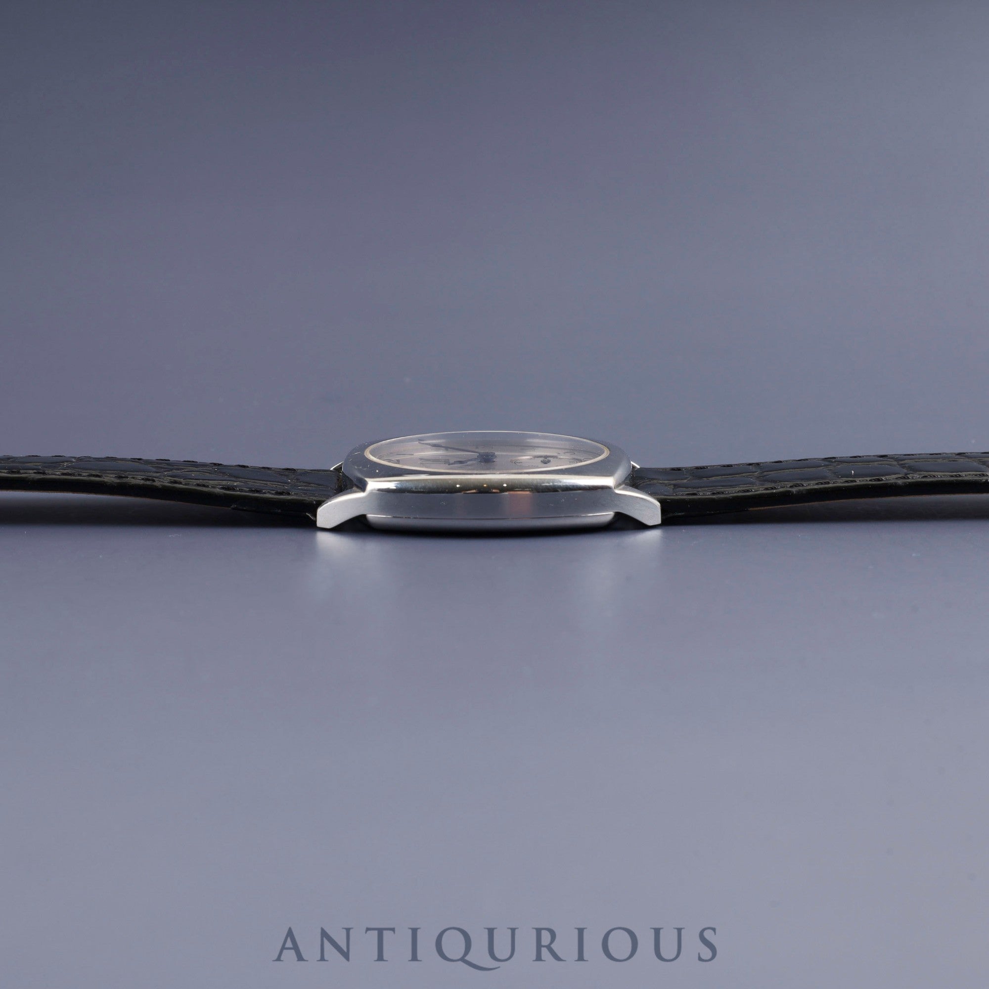 ダンヒル センテナリー クッションケース 115 手巻き Cal.7001 革 純正尾錠(SS)シルバーアラビア文字盤 箱 保証書(1996年)オーバーホール済み