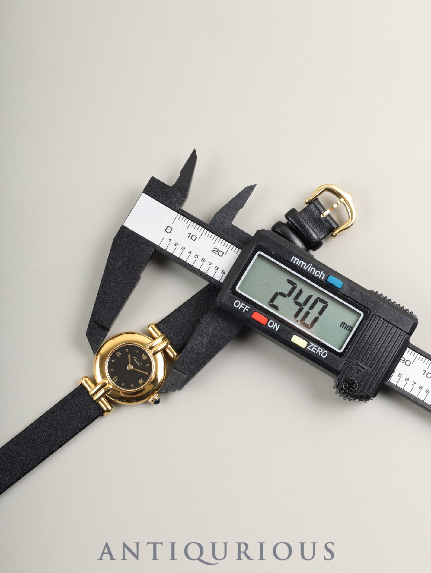 カルティエ マストコリゼ W100753 / 590002 クォーツ Cal.690 SV925 革 純正尾錠(GP)ブラック飛びローマン文字盤 オーバーホール済み