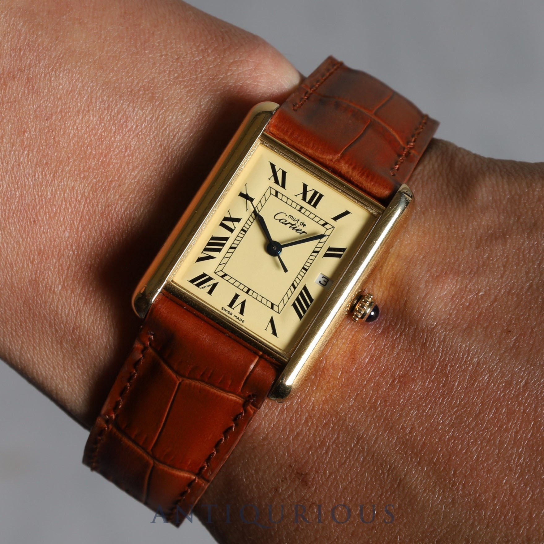 Cartier Must Tank GM (XL) Date QZ SV925 Leather Genuine Buckle (GP) Ivory Dial Box Overhauled