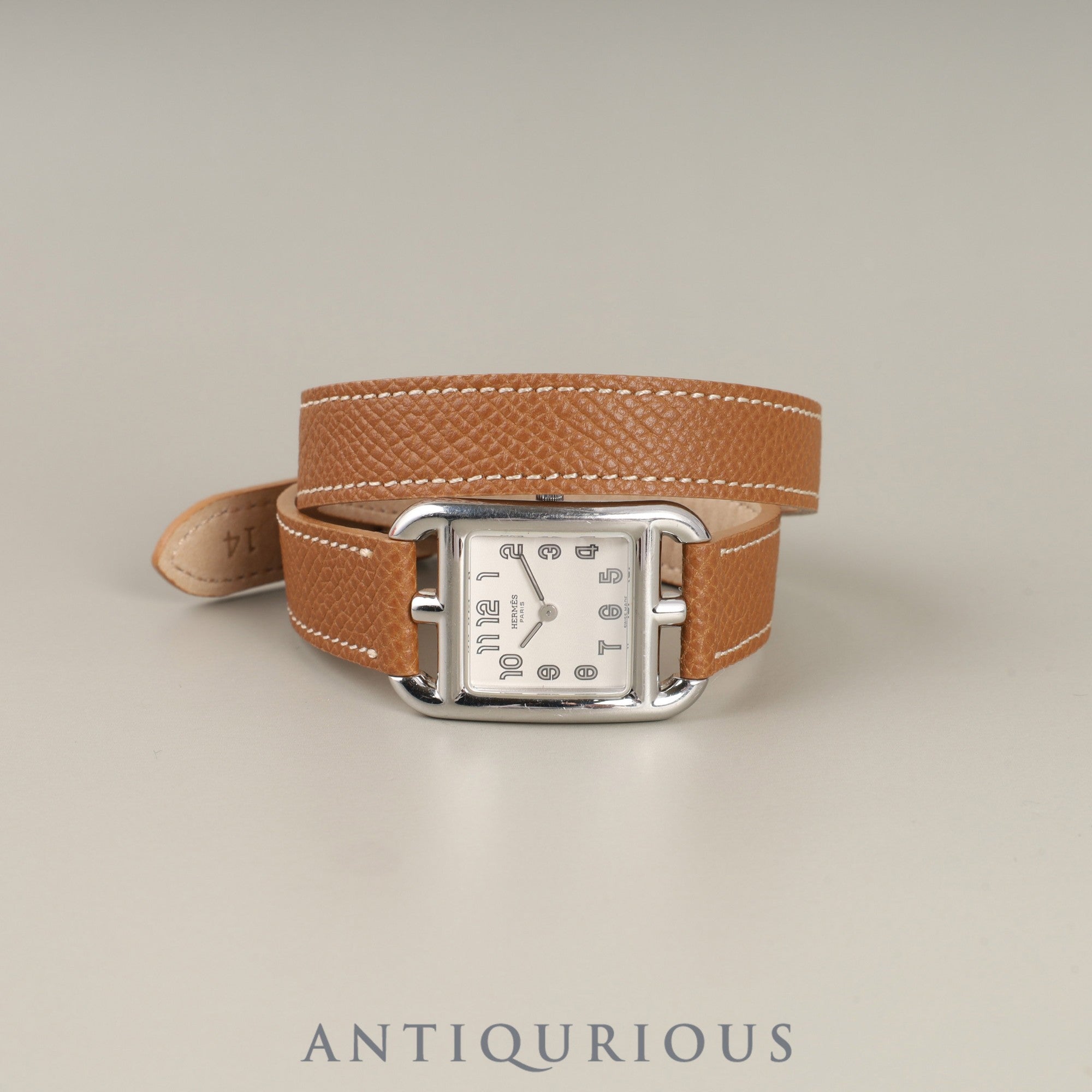 エルメス ケープコッド CC1.210 クォーツ Cal.976.001 SS 革 純正尾錠(SS) シルバー文字盤 箱 冊子 保証書(2003年)純正革ベルト(□G刻:2003年、使用感あり)オーバーホール済み