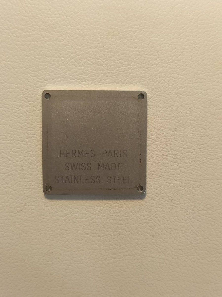 Hermès H Watch Double Tour HH1.210 Quartz Caliber 901.001 Stainless Steel with Genuine Leather Strap (T Stamp: 2015) and Genuine Buckle (SS). White Dial. Includes Box, Warranty Card, and Booklet. Overhauled.