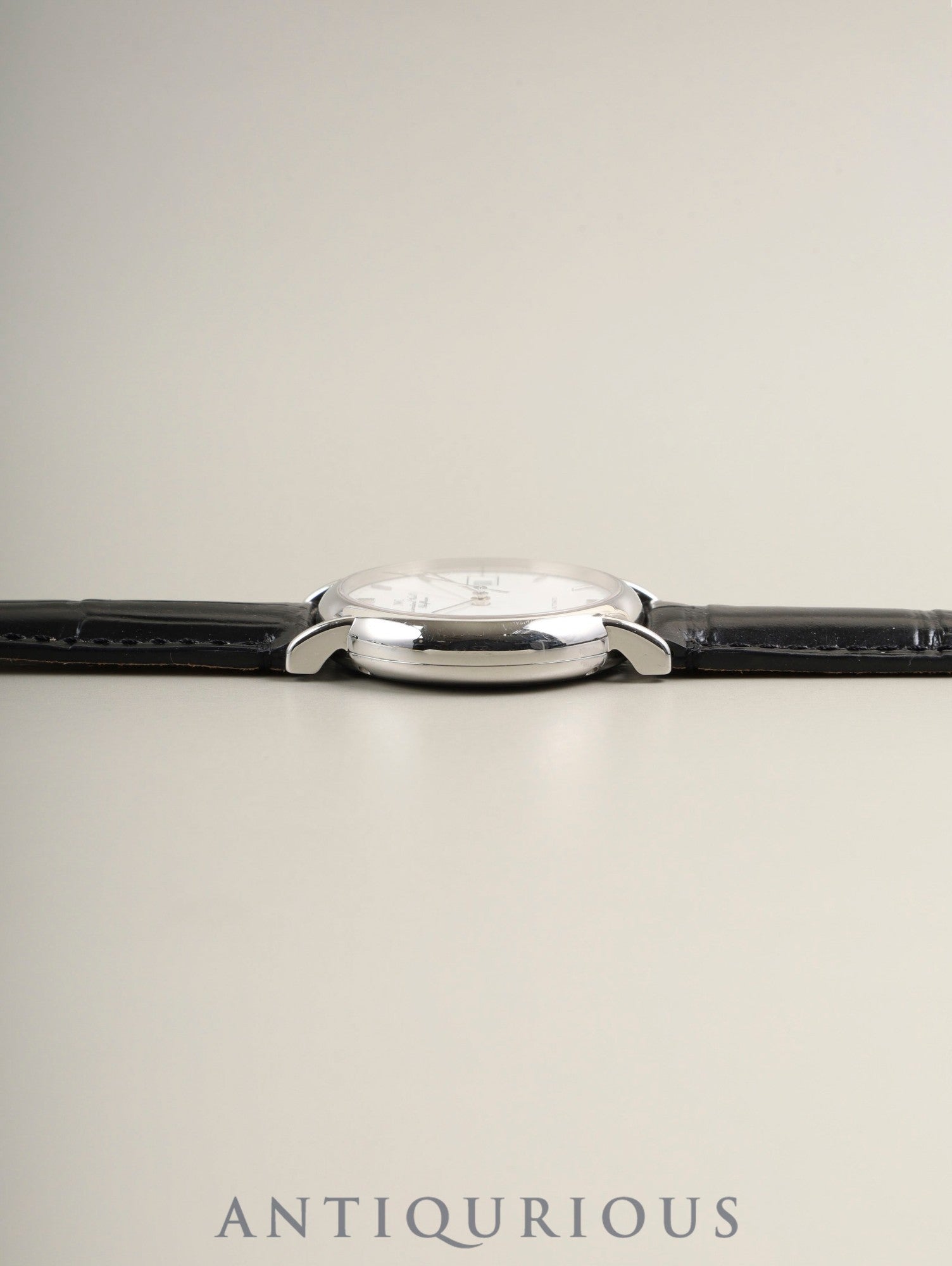 IWC ポートフィノ IW351320 自動巻き SS 革 純正ピンバックル(SS)ホワイト文字盤(風防スレ傷) 保証書(2003年)オーバーホール済み アイダブリュシー
