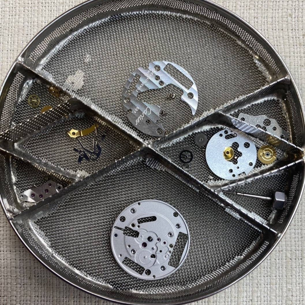 Cartier Santos Galbee LM W20011C4 / 1566 Quartz Cal.687 SS/YG SS/YG Ivory Dial Box Overhauled