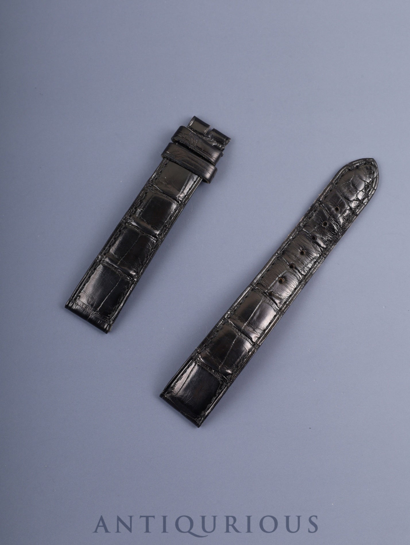 カルティエ トーチュ LM 10712 手巻き Cal.7001(プゾー)750YG 革 純正尾錠(750YG)ホワイトローマン文字盤(PARIS表記) 純正革ベルト オーバーホール済み