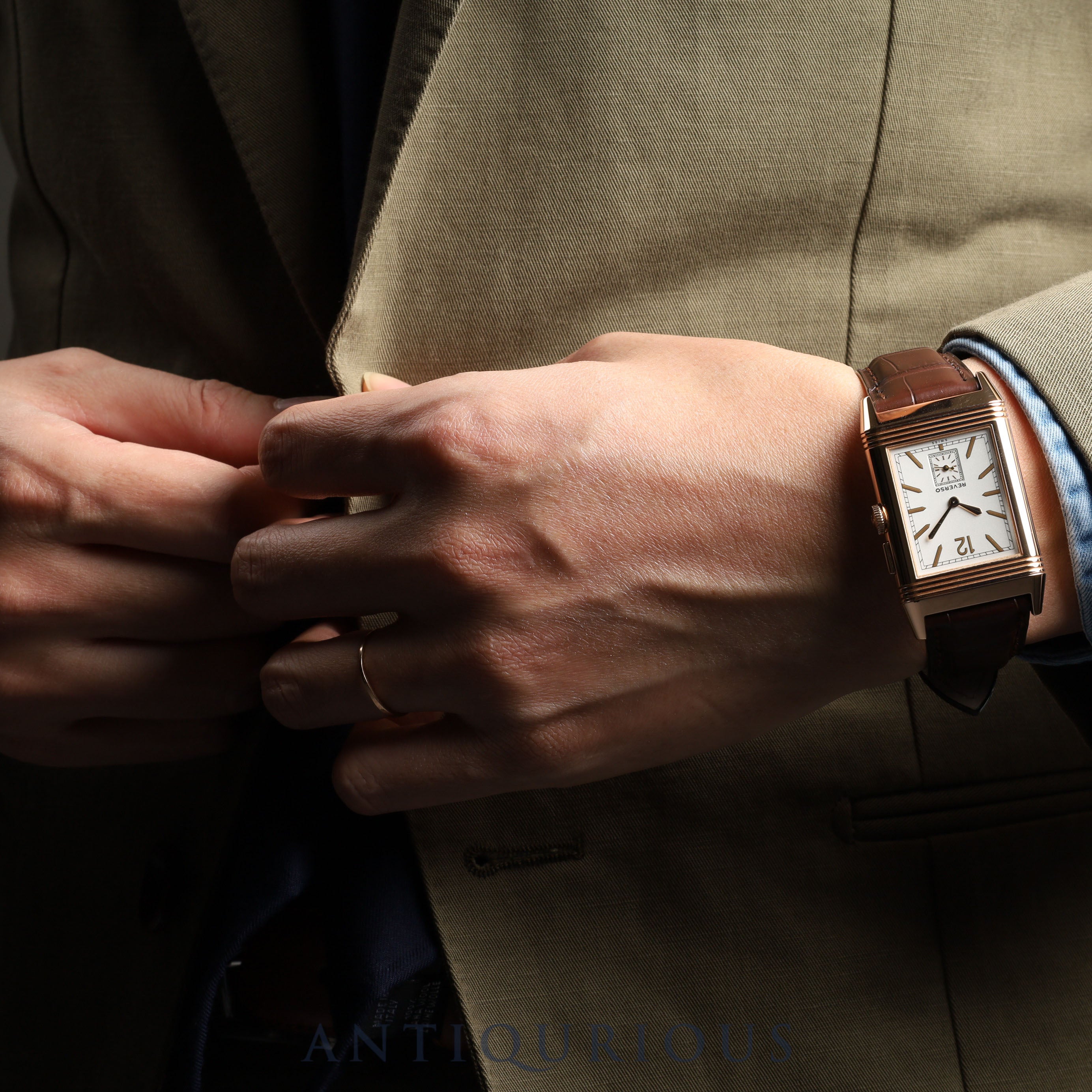 ジャガー・ルクルト グランドレベルソウルトラスリムデュオ 278.2.54/Q3782520 手巻き Cal.854 PG 革 純正尾錠(750)シルバー/ブラック文字盤 箱 保証書 (2017年)