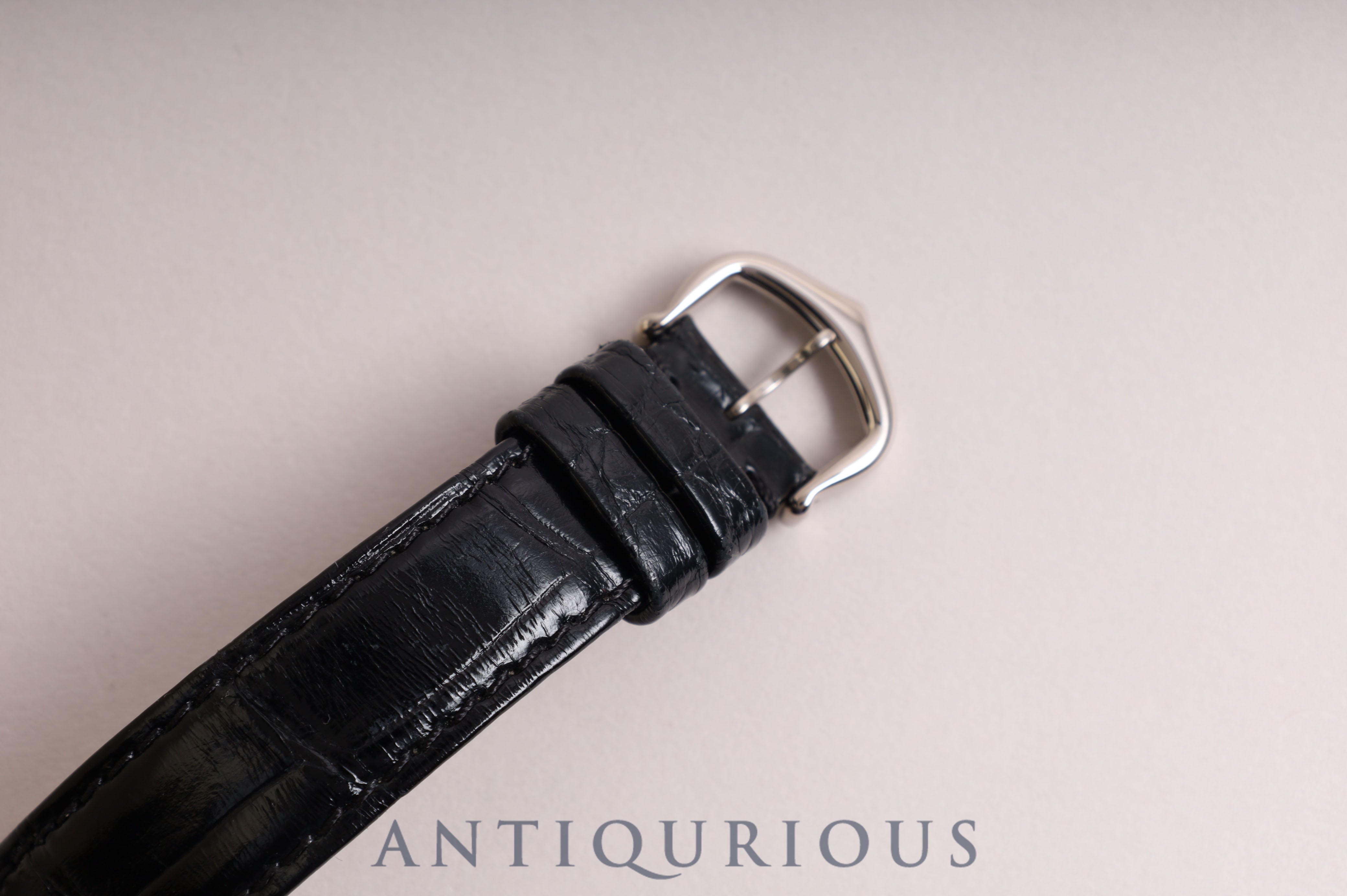 Cartier Tank Louis Cartier SM WG QZ White Roman W1541056 with box and booklet Complete service completed in February 2023