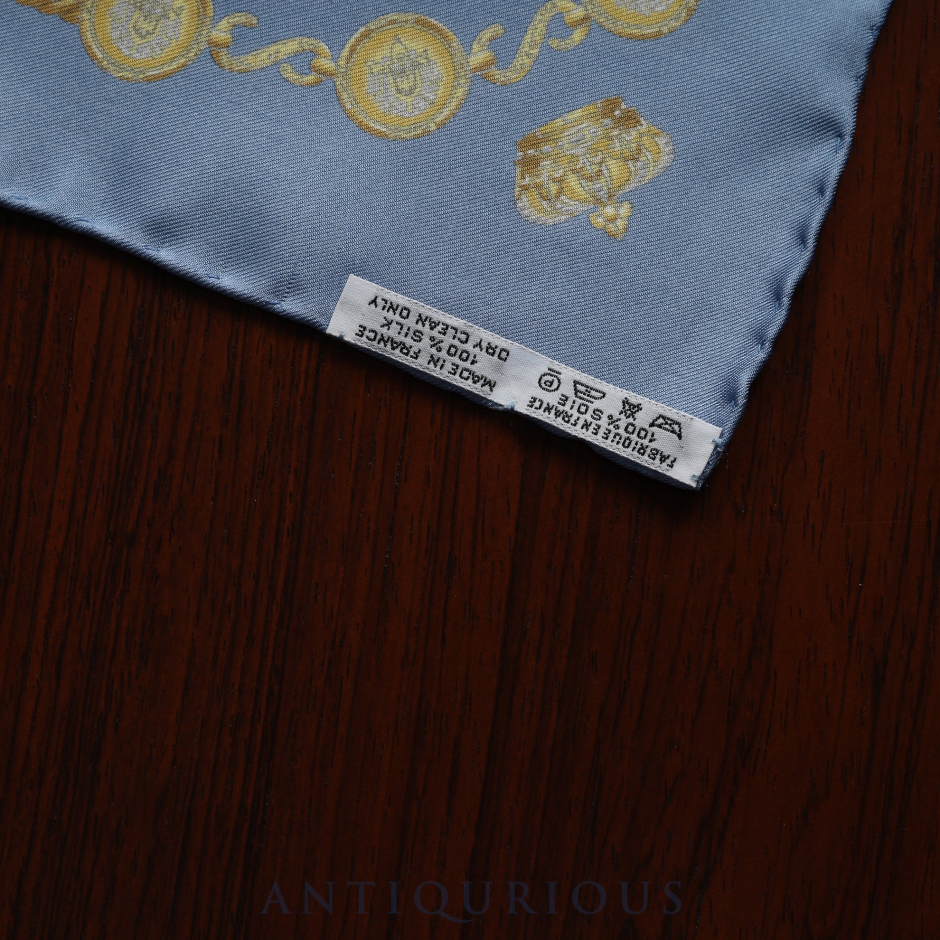 エルメス スカーフ カレ45 タンブールの太鼓 SILK100%