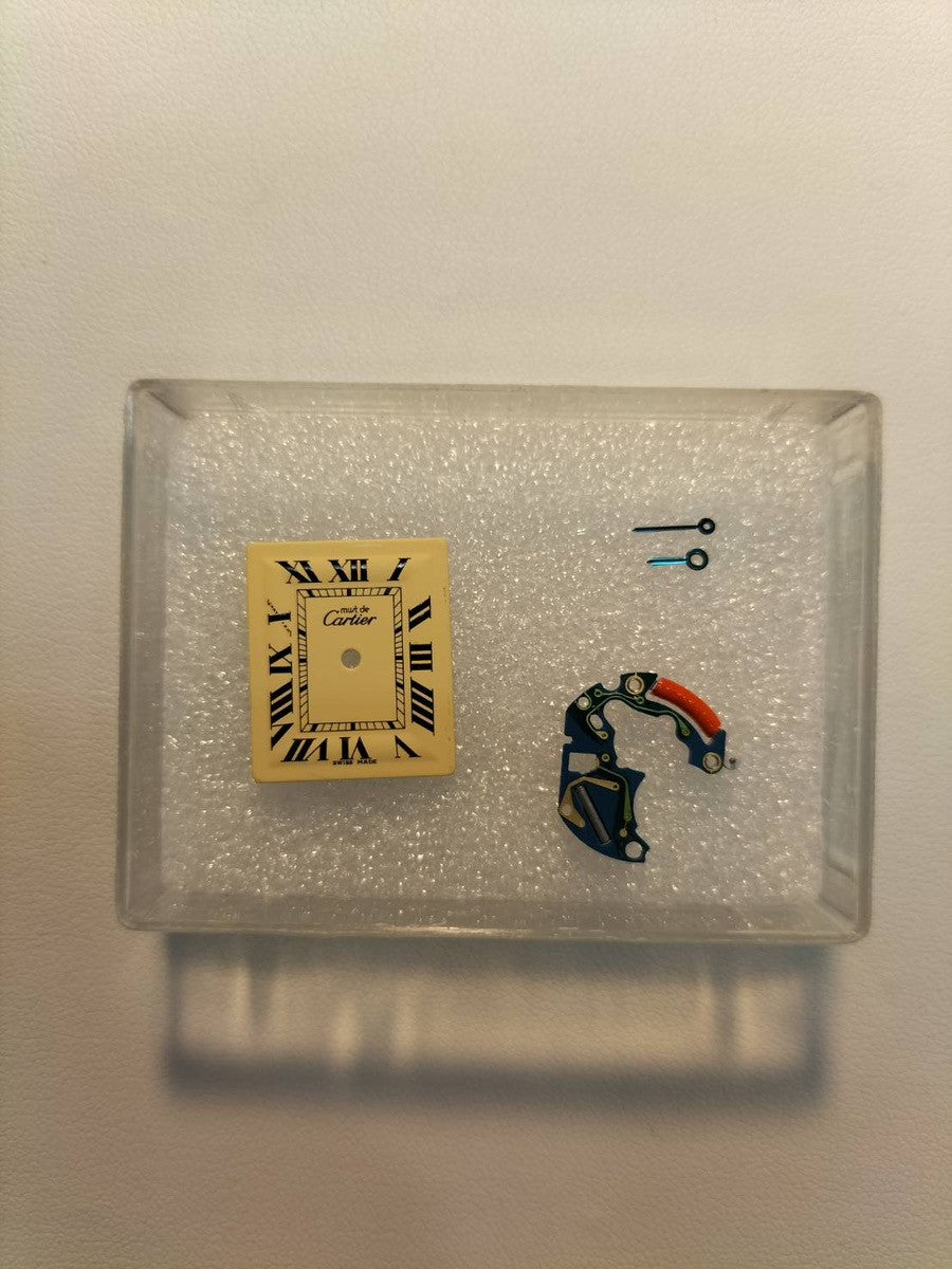 カルティエ マストタンク MM 2415 クォーツ Cal.- SV925 革 純正尾錠(GP) アイボリーローマン文字盤 冊子 オーバーホール済み