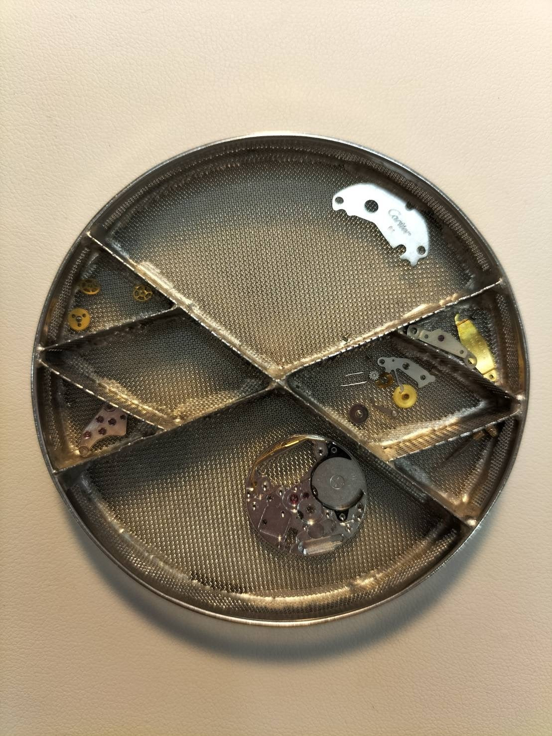 Cartier Vendome VLC Trinity LM 8151 Quartz Cal.81 750YG Leather Genuine Buckle (GP) Ivory Roman Dial Warranty (1999) Booklet Overhauled