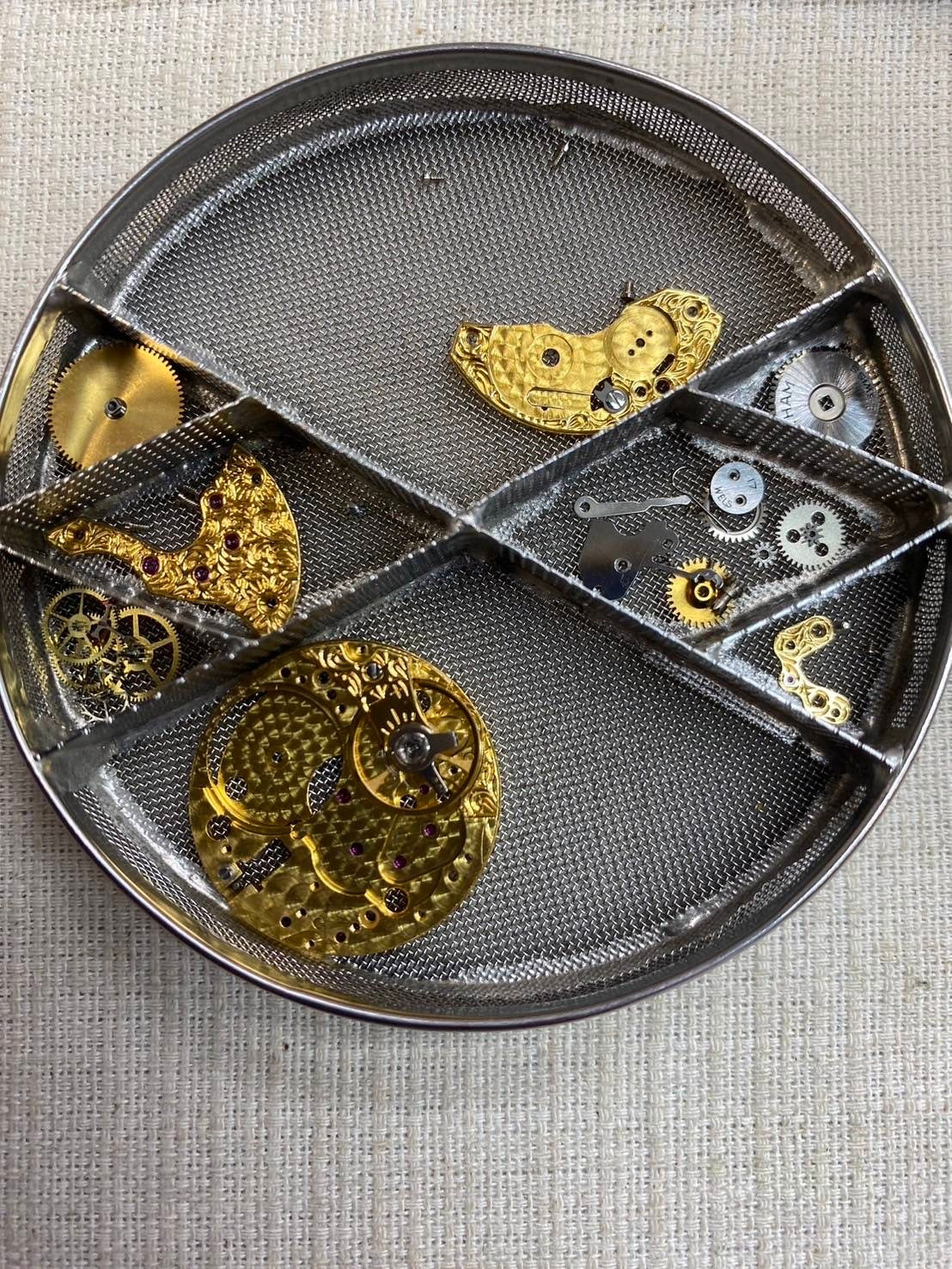 ウォルサム ラウンド 手巻き 750 革 社外尾錠(GP)シルバー文字盤 オーバーホール済み