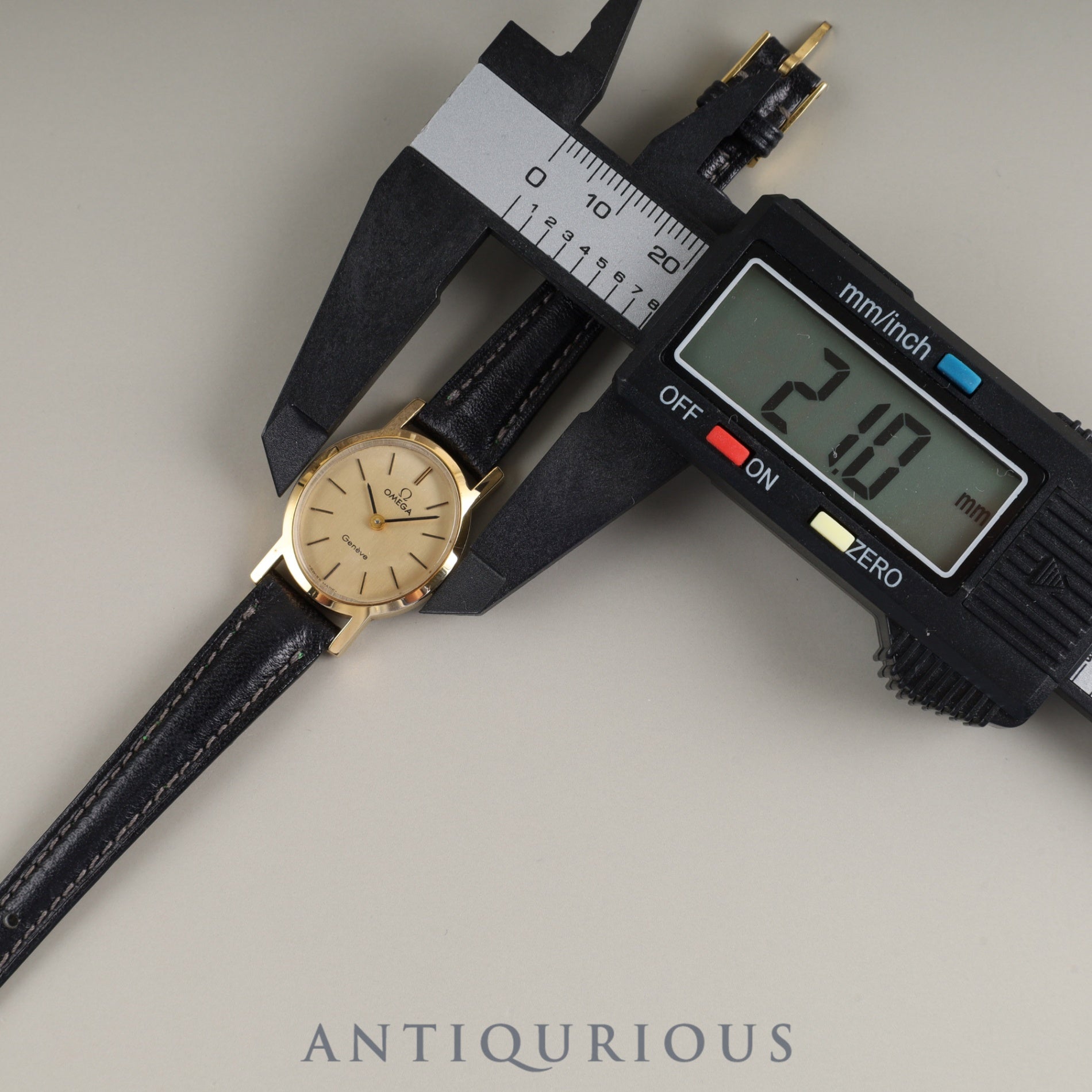 Omega Geneve 5511.0411 Manual winding Cal.625 GP Leather Genuine buckle (GP) Gold dial Overhauled