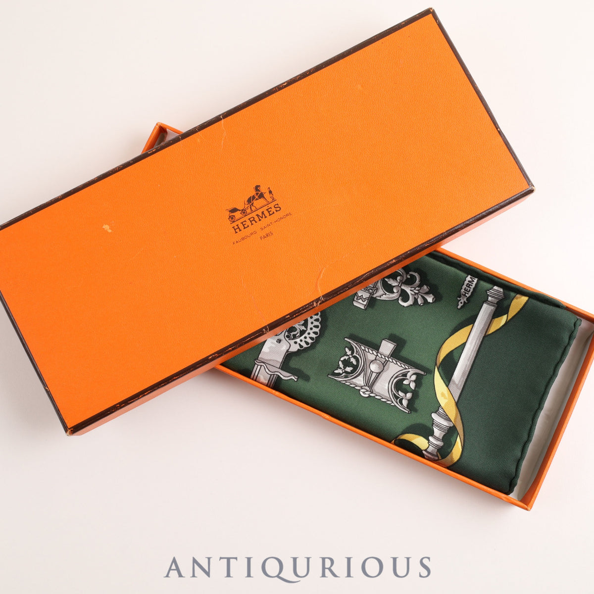 Hermes scarf Carre 45 FERRONNERIE SILK 100% box