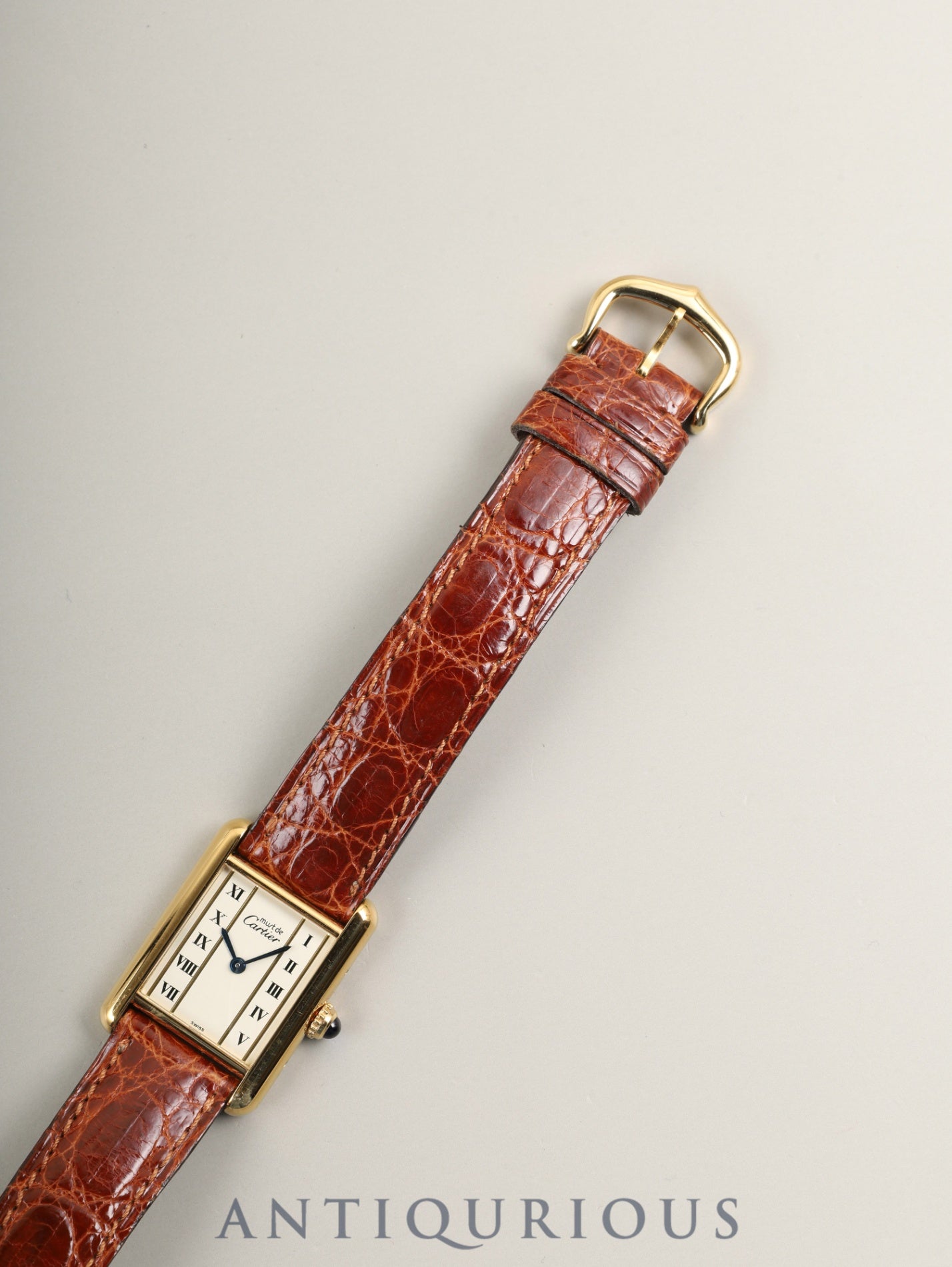 Cartier Must Tank SM W1003053 / 5057001 Quartz Cal.- SV925, genuine leather strap, genuine pin buckle (GP), straight Roman dial (SWISS表記), box, booklet. Complete service completed at Cartier boutique.