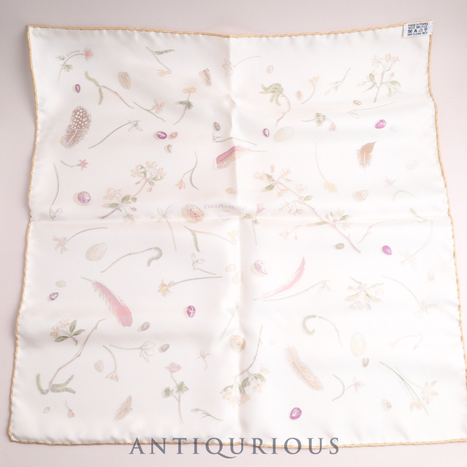 エルメス スカーフ カレ45 FLEURS et PLUMES SILK100% 箱